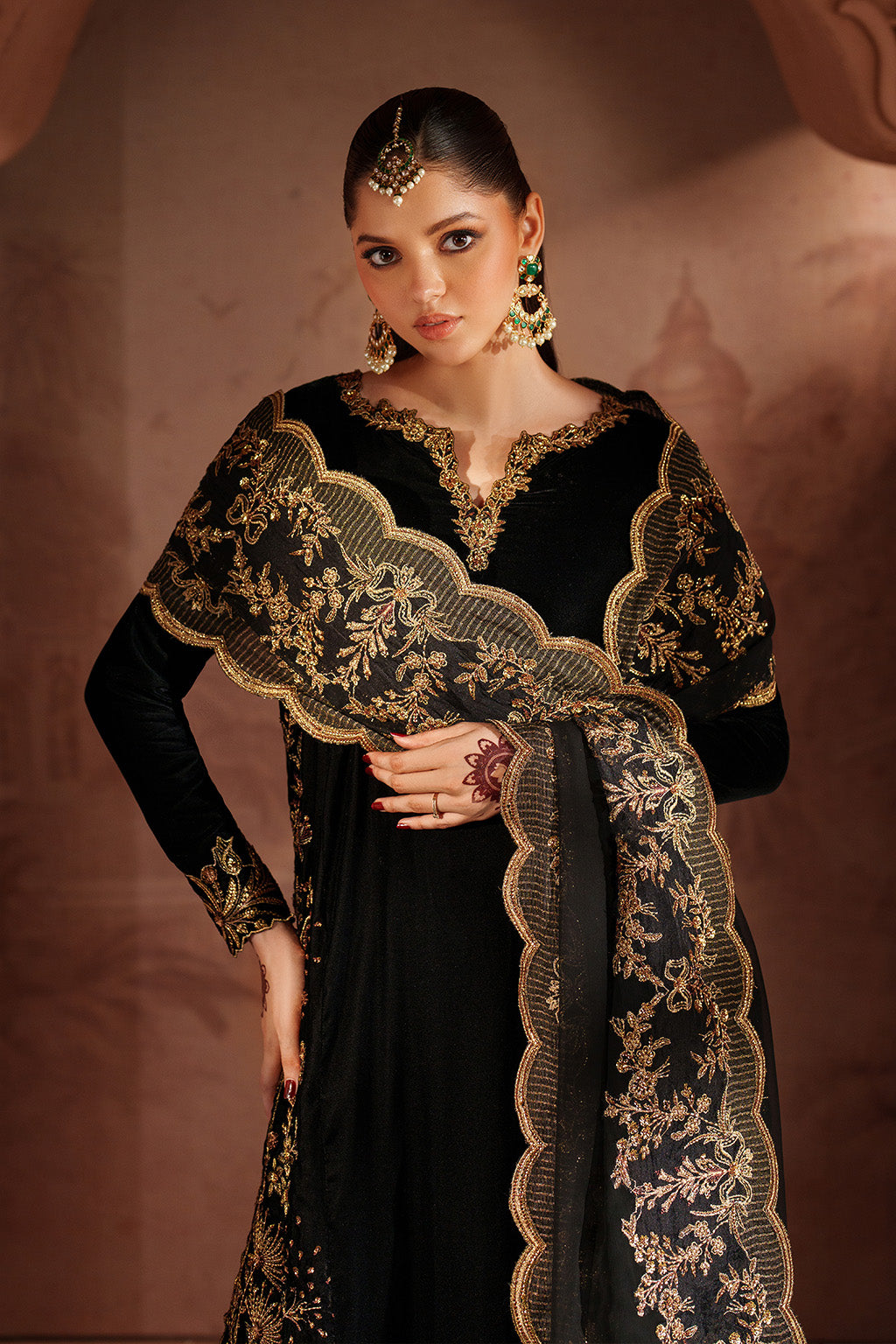 Iznik | Velvet 25 | IV-62 Embroidered Velvet - House Of Hania