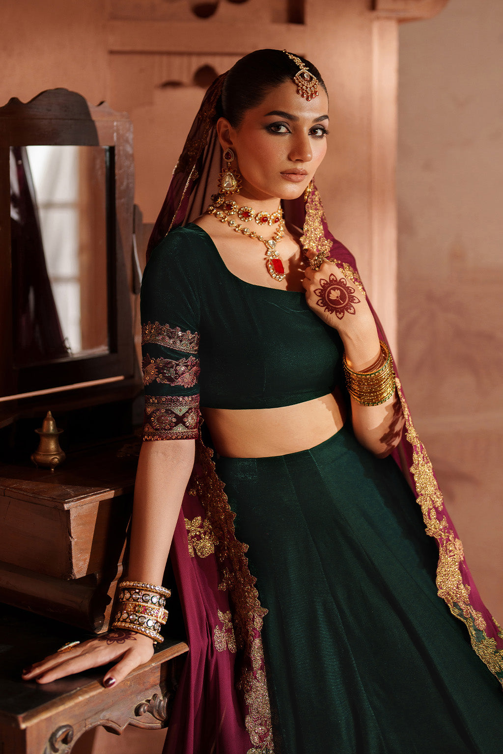 Iznik | Velvet 25 | IV-65 Embroidered Velvet - House Of Hania