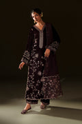 Iznik | Velvet 25 | IV-70 Embroidered Velvet - House Of Hania
