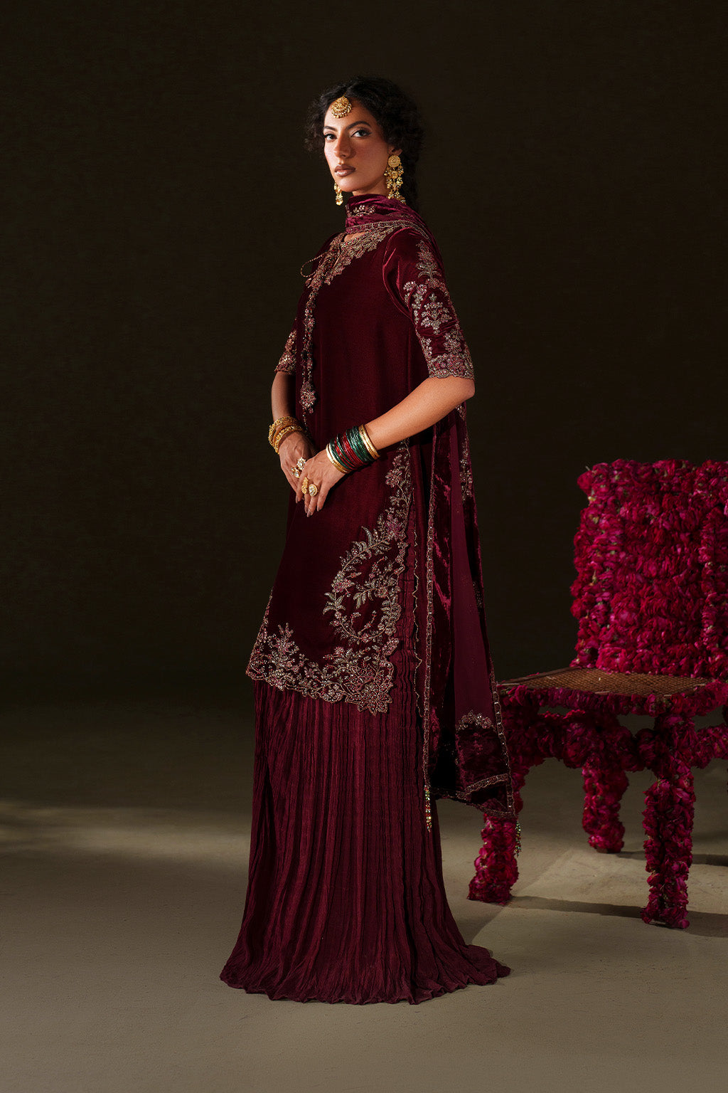 Iznik | Velvet 25 | IV-71 Embroidered Velvet - House Of Hania