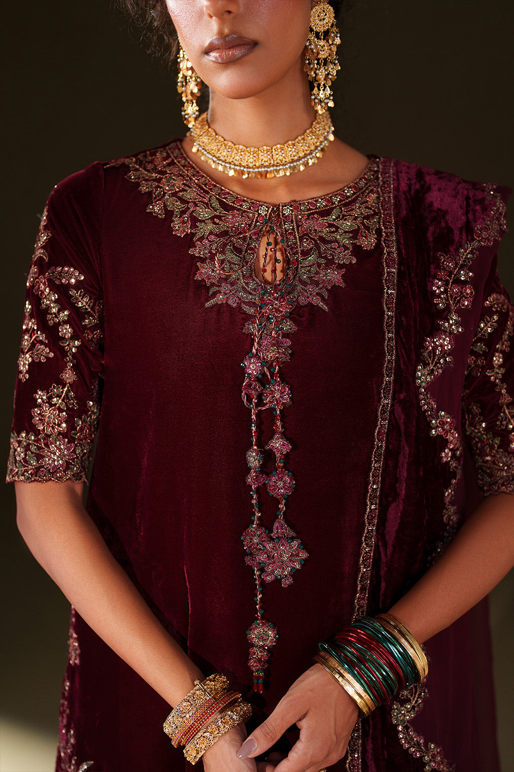 Iznik | Velvet 25 | IV-71 Embroidered Velvet - House Of Hania