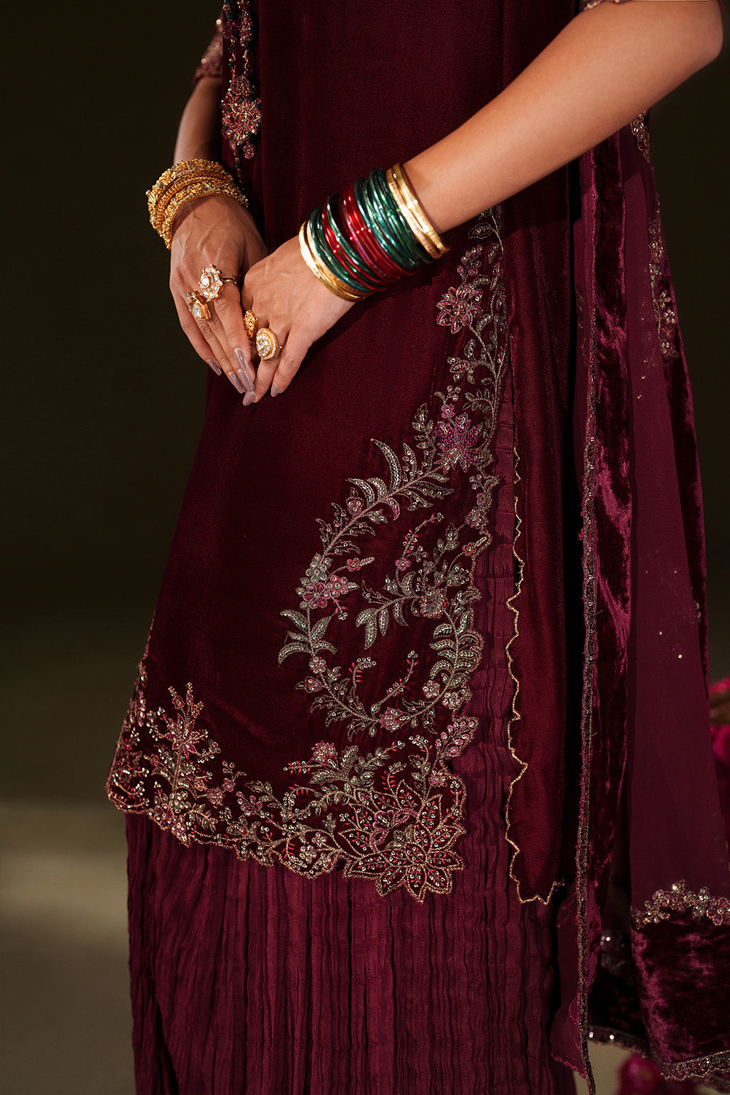 Iznik | Velvet 25 | IV-71 Embroidered Velvet - House Of Hania