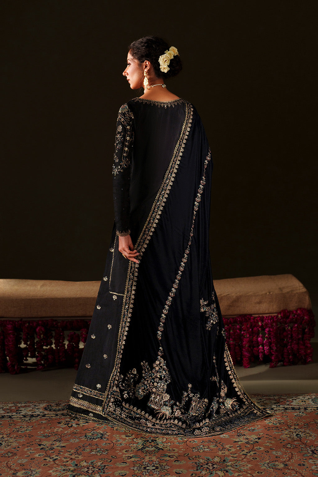 Iznik | Velvet 25 | IV-72 Embroidered Velvet - House Of Hania