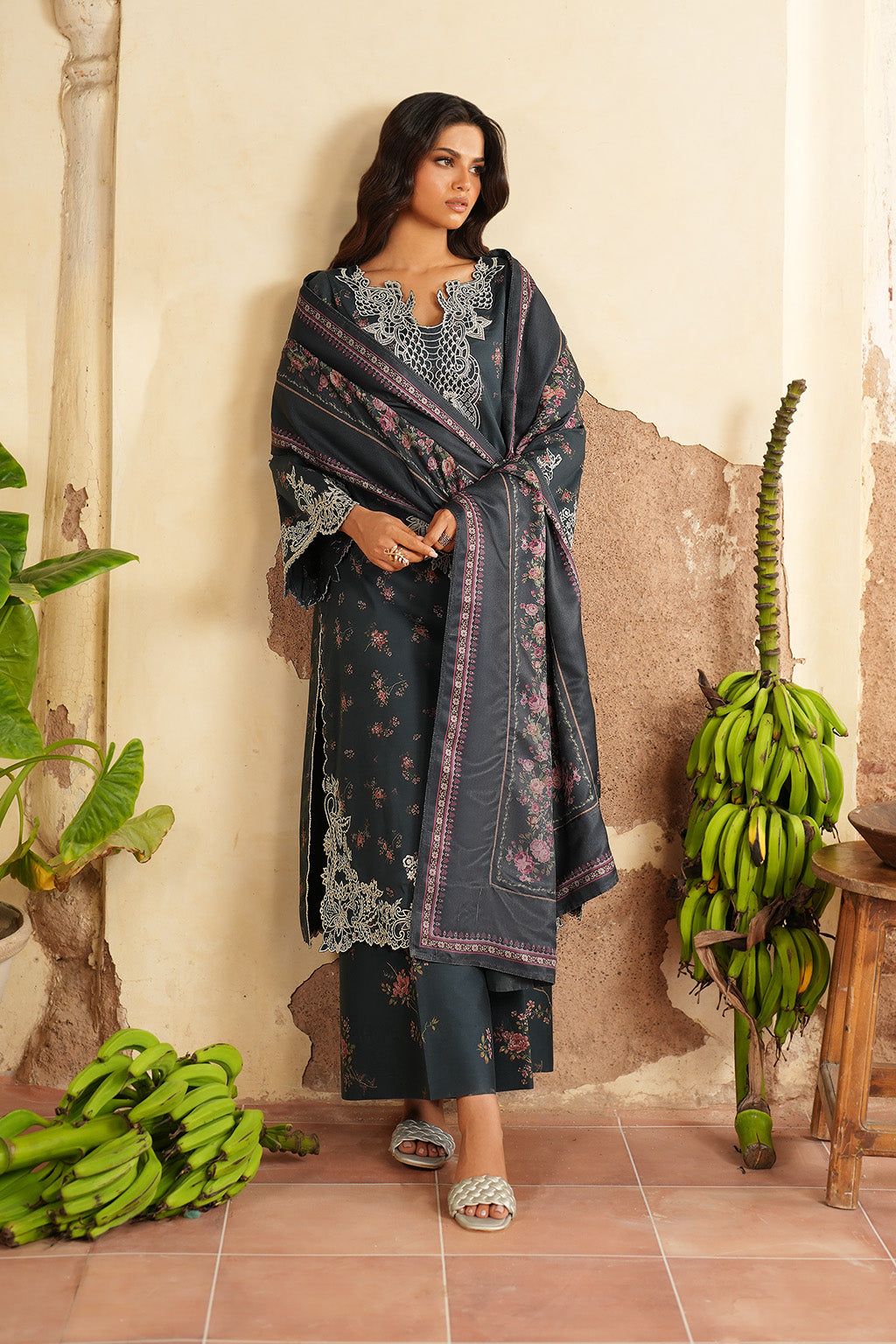 Iznik | Winter 25 | IPF-12 - House Of Hania