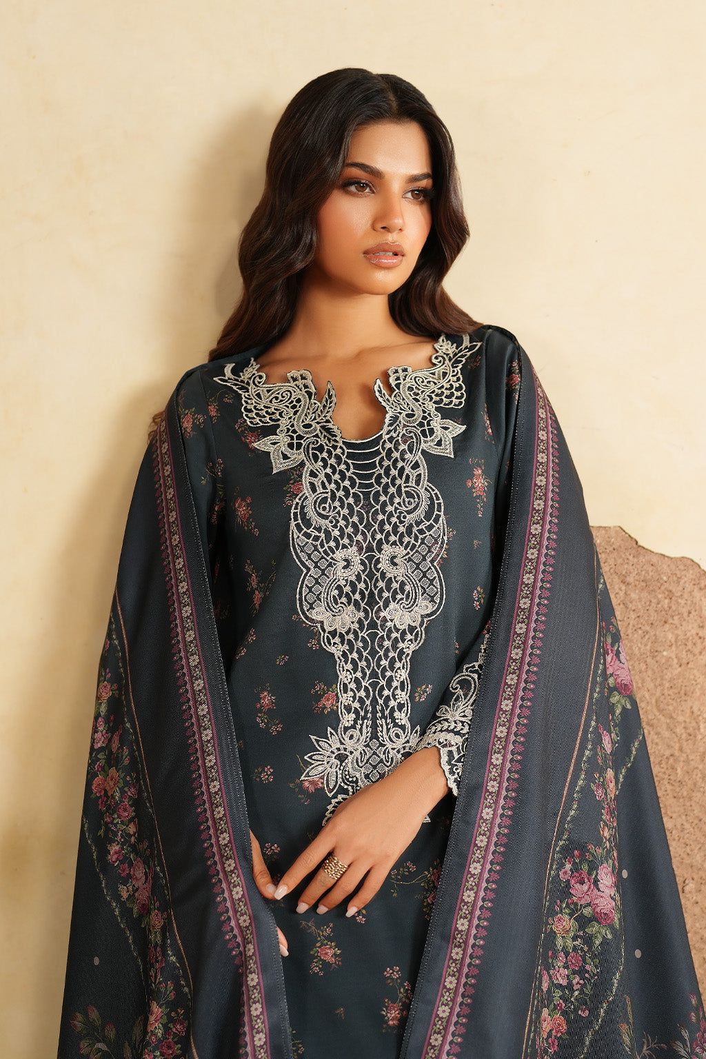 Iznik | Winter 25 | IPF-12 - House Of Hania