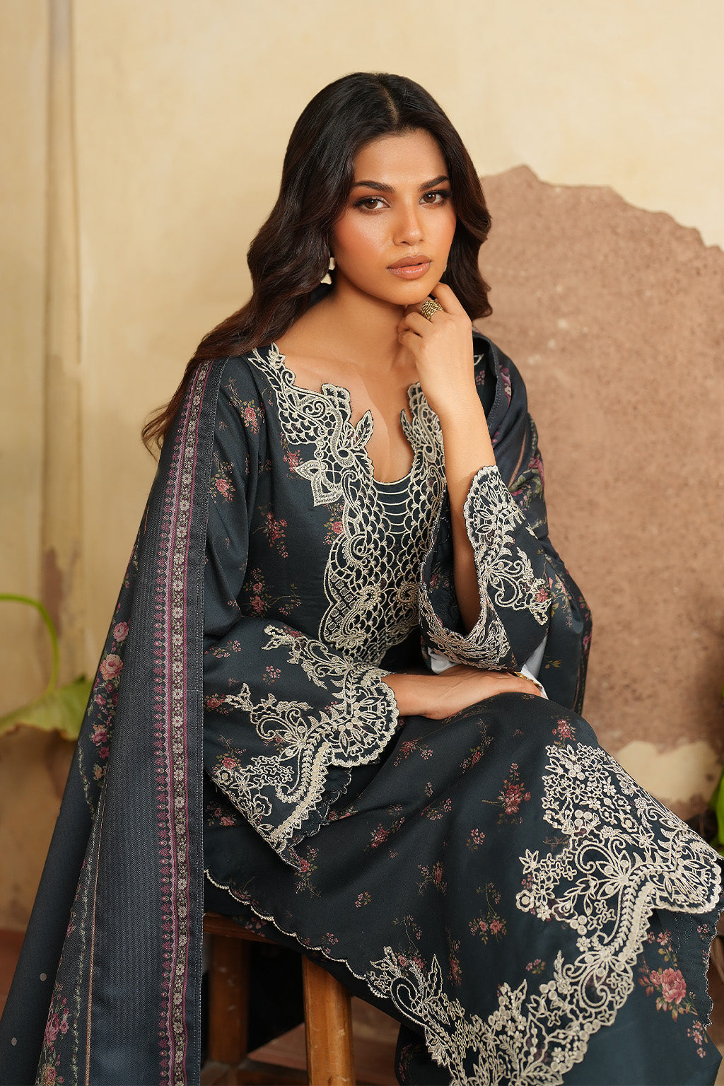 Iznik | Winter 25 | IPF-12 - House Of Hania