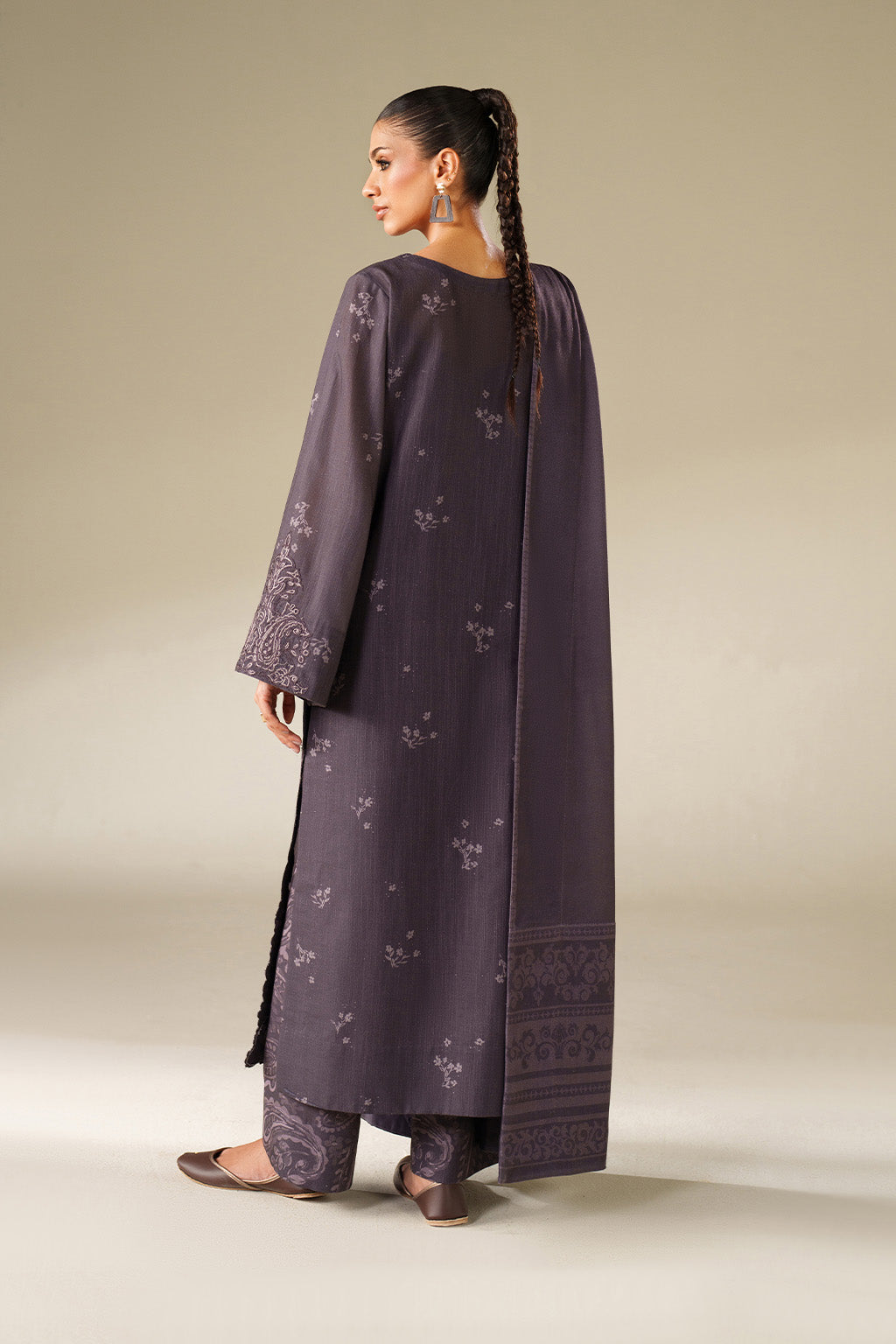 Iznik | Winter Chapter 25 | UE-558 Printed Khaddar - House Of Hania
