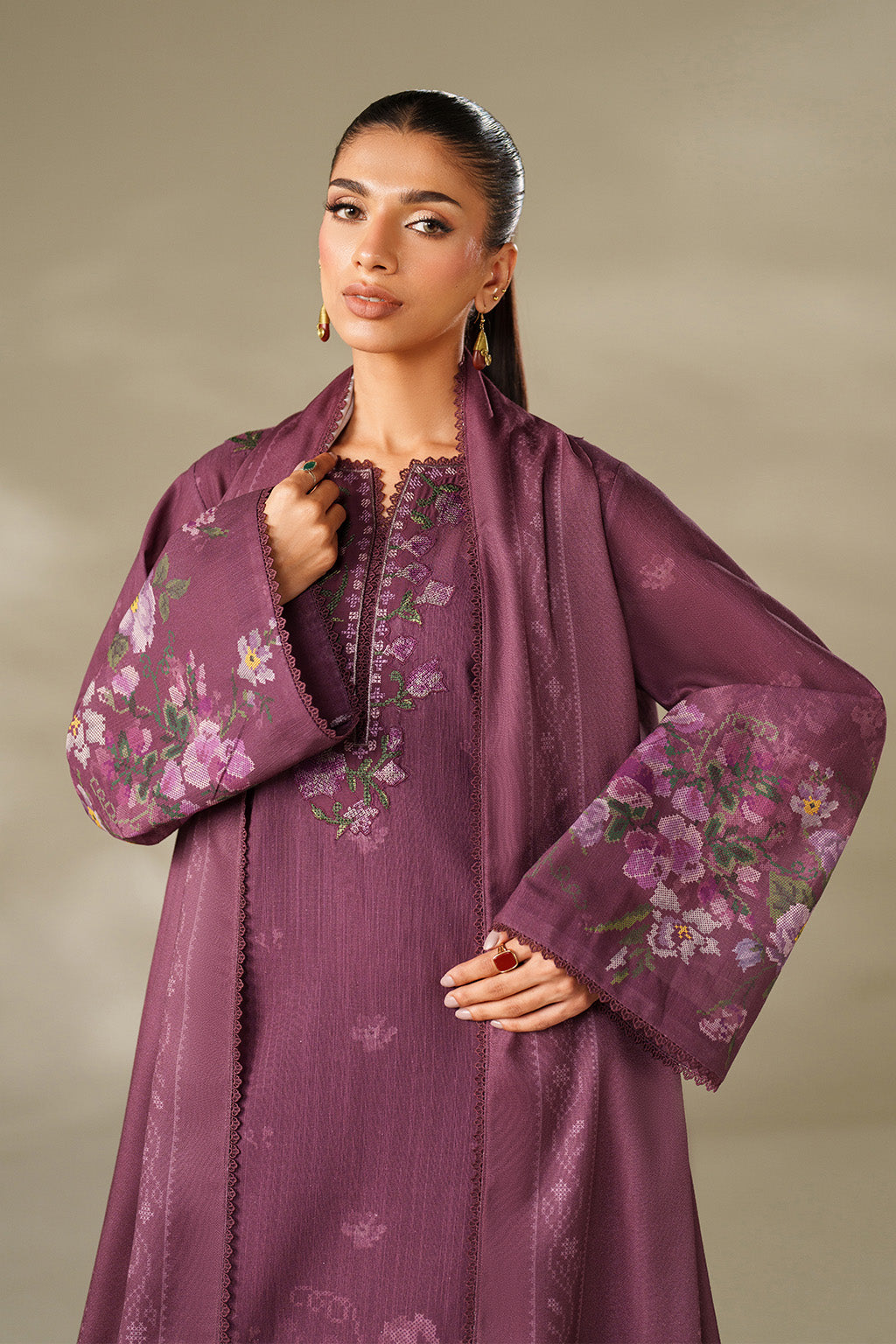 Iznik | Winter Chapter 25 | UE-566 Printed Khaddar - House Of Hania
