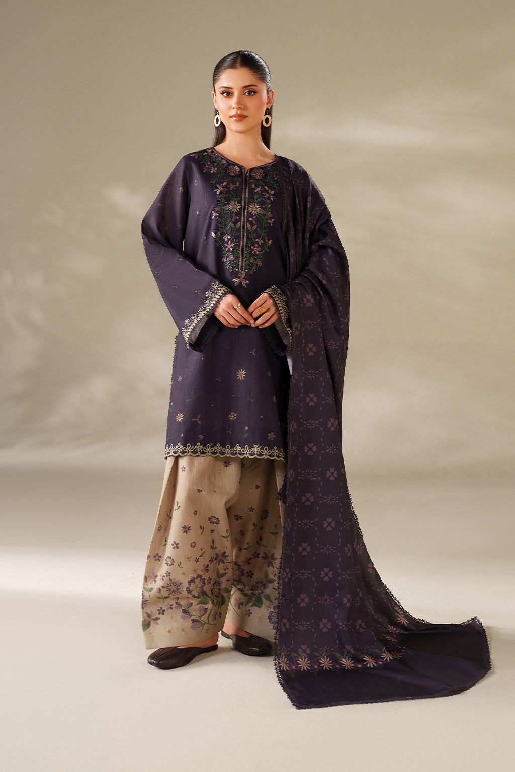 Iznik | Winter Chapter 25 | UE-568 Printed Khaddar - House Of Hania