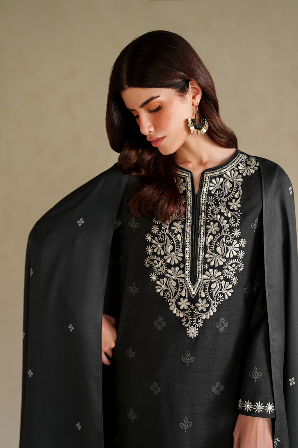 Iznik | Winter Chapter 25 | UE-591 Printed Khaddar - House Of Hania