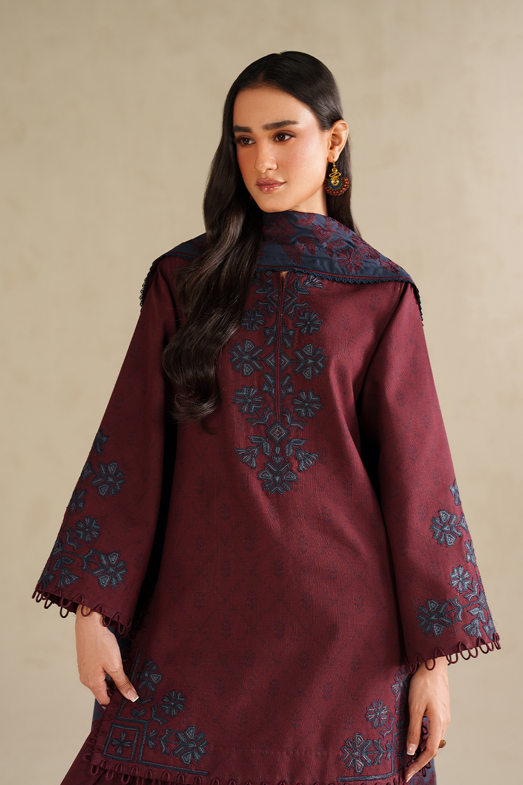Iznik | Winter Chapter 25 | UE-592 Printed Khaddar - House Of Hania