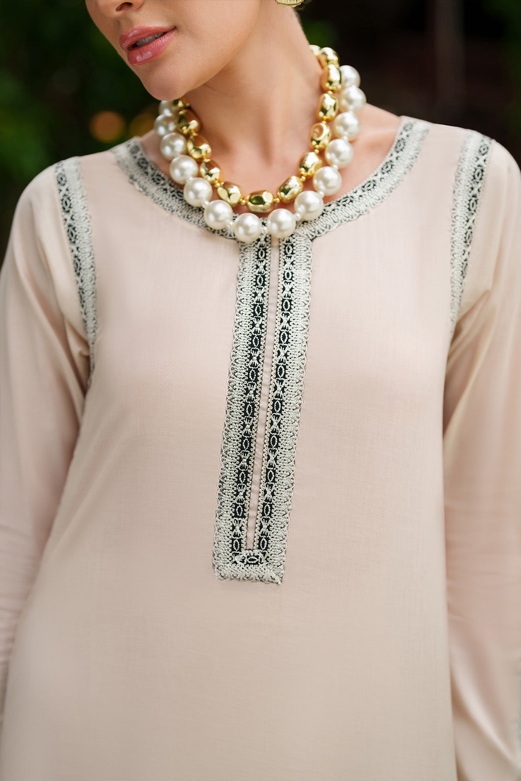 Iznik | lawn 26 | UE-515 - House Of Hania