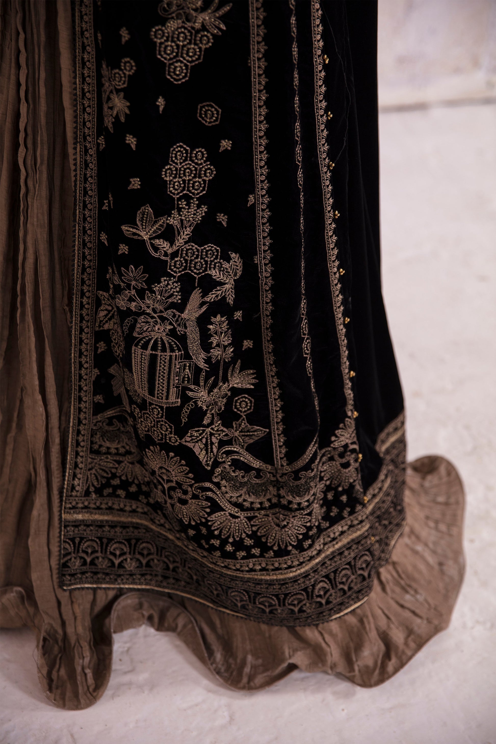 JAZMIN__Embroidered Velvet Formal VF-2001 - House Of Hania