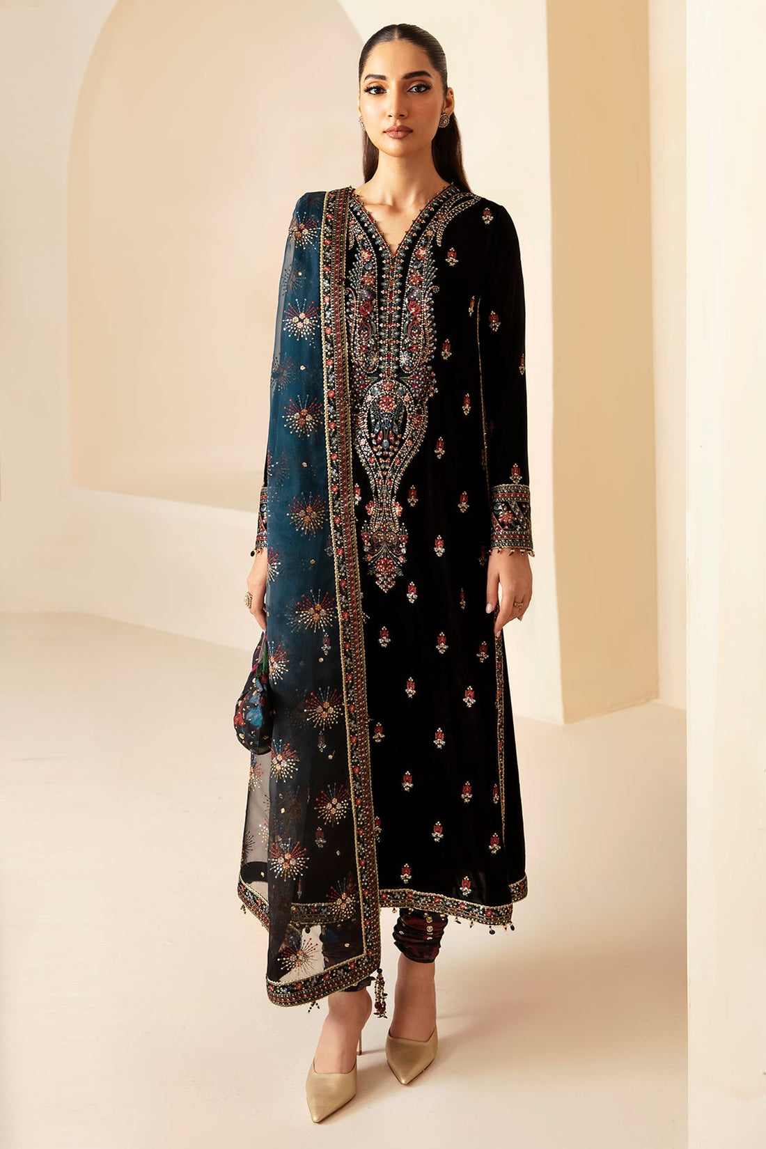 JAZMIN__Embroidered Velvet Formal VF-2028 - House Of Hania