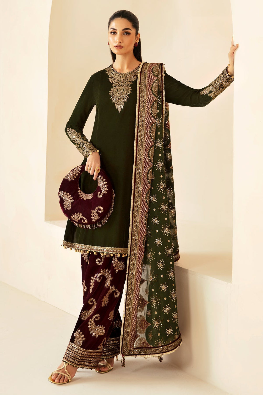 JAZMIN__Embroidered Velvet Formal VF-2029 - House Of Hania
