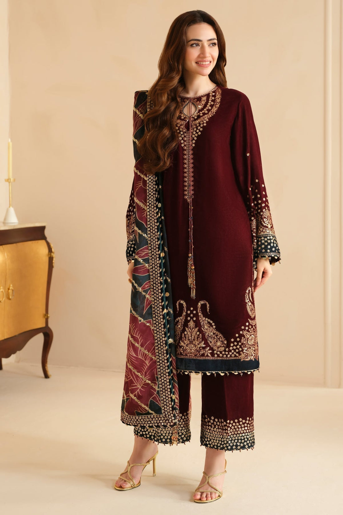 JAZMIN__Embroidered Velvet Formal VF-2038 - House Of Hania