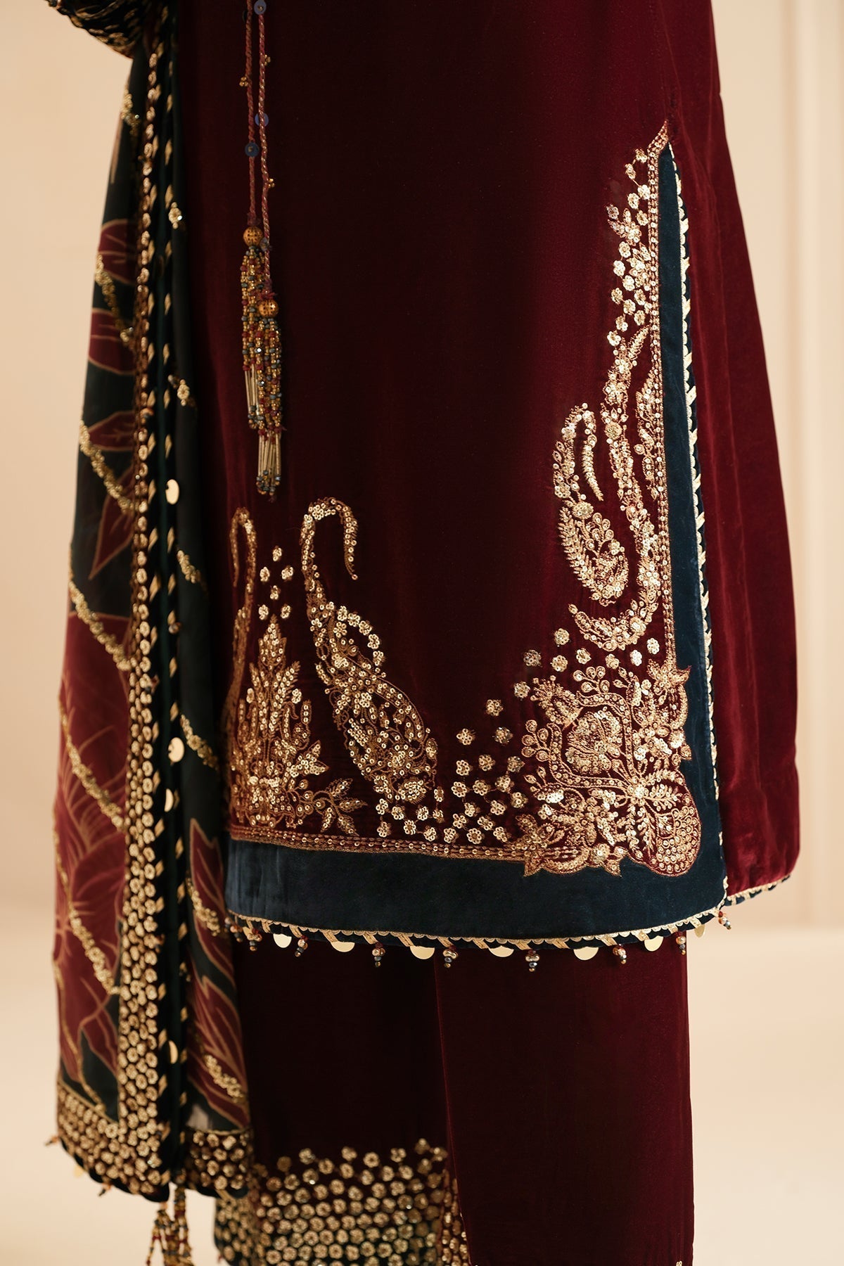 JAZMIN__Embroidered Velvet Formal VF-2038 - House Of Hania