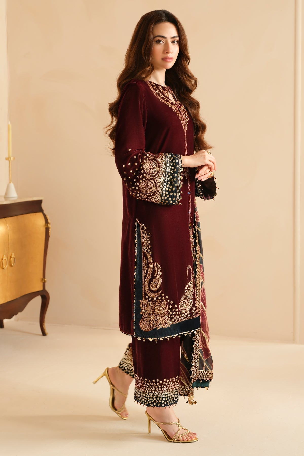JAZMIN__Embroidered Velvet Formal VF-2038 - House Of Hania