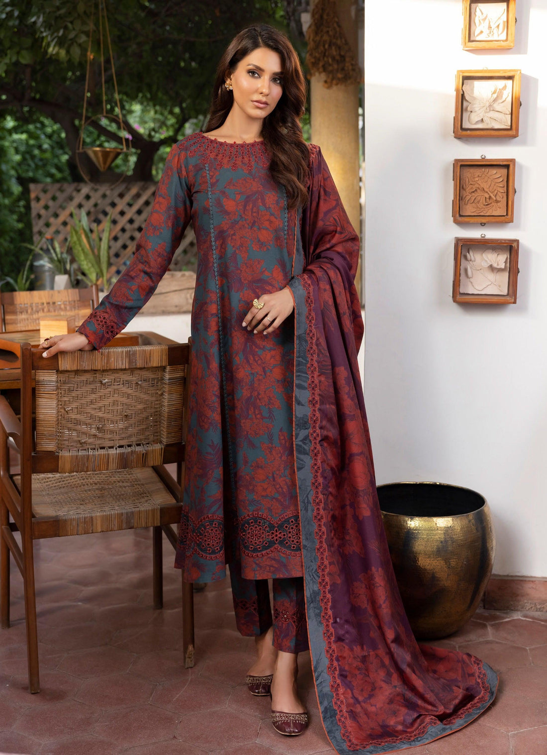 Jahanara by Iznik Embroidered Slub Khaddar 3Pc Suit IJK-10 - House Of Hania