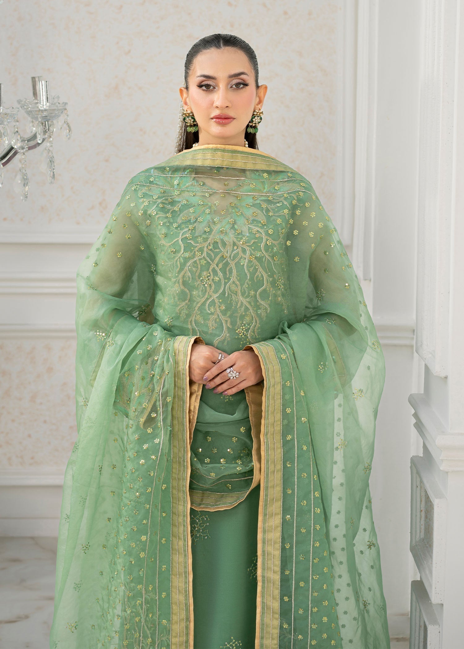 Jamnii | The Aura | Astrid - House Of Hania