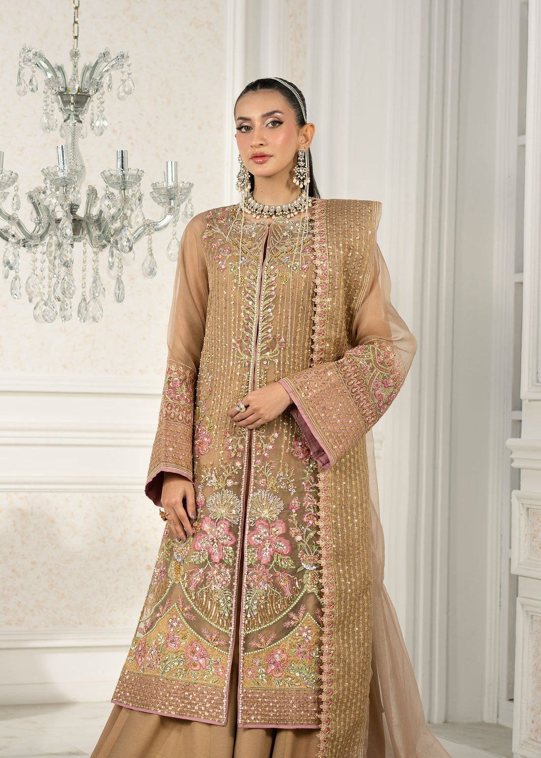 Jamnii | The Aura | Irina - House Of Hania