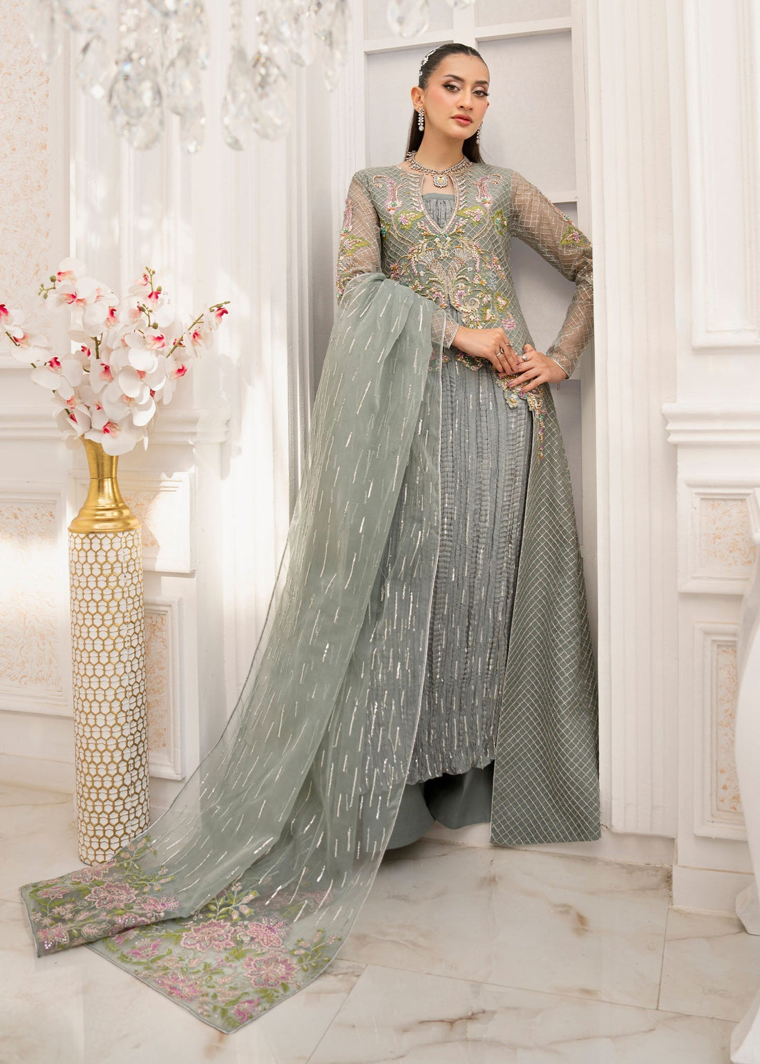 Jamnii | The Aura | Livia - House Of Hania