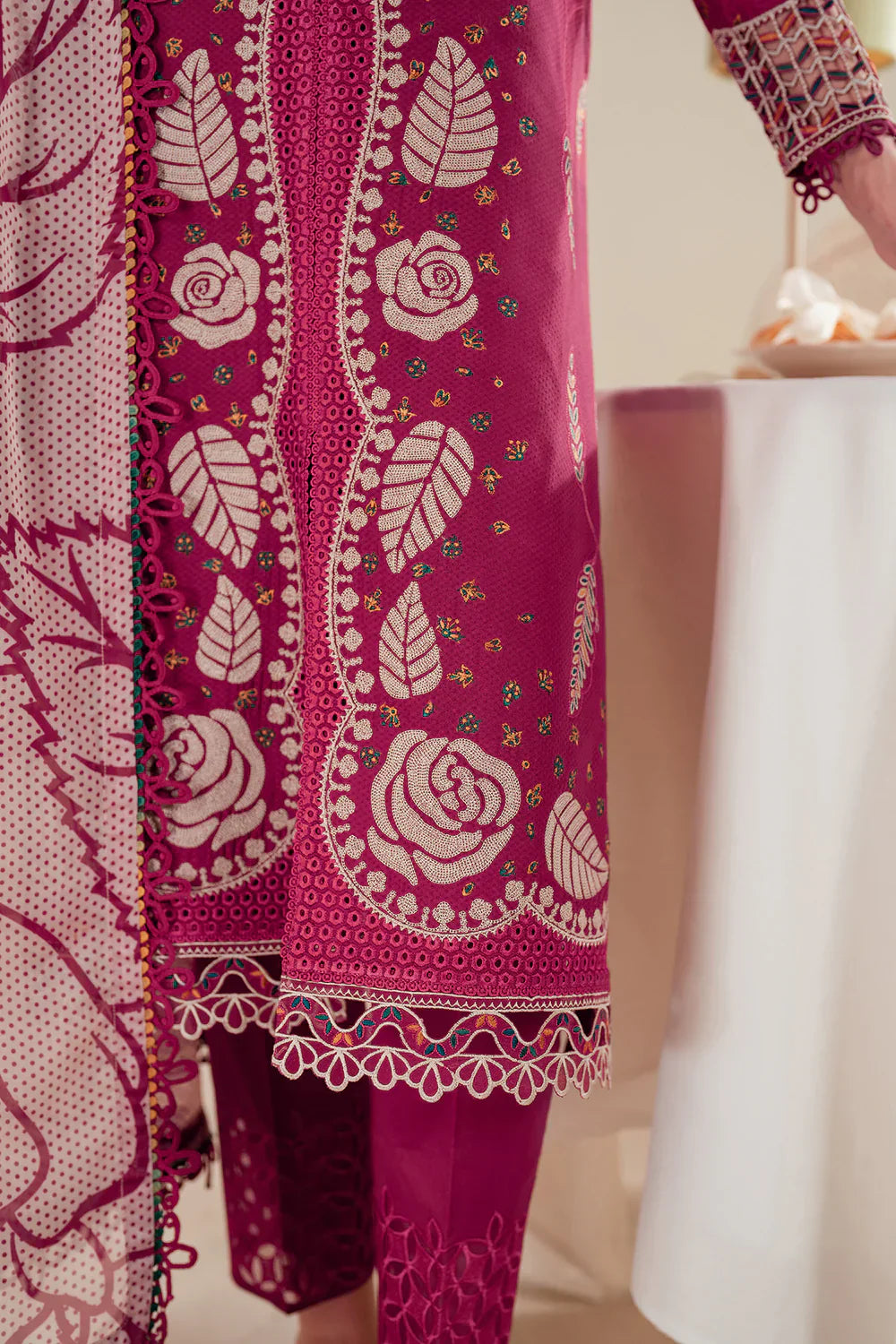 Jazmin | Iris EMBROIDERED DOBBY LAWN IL'25-D05 - House Of Hania