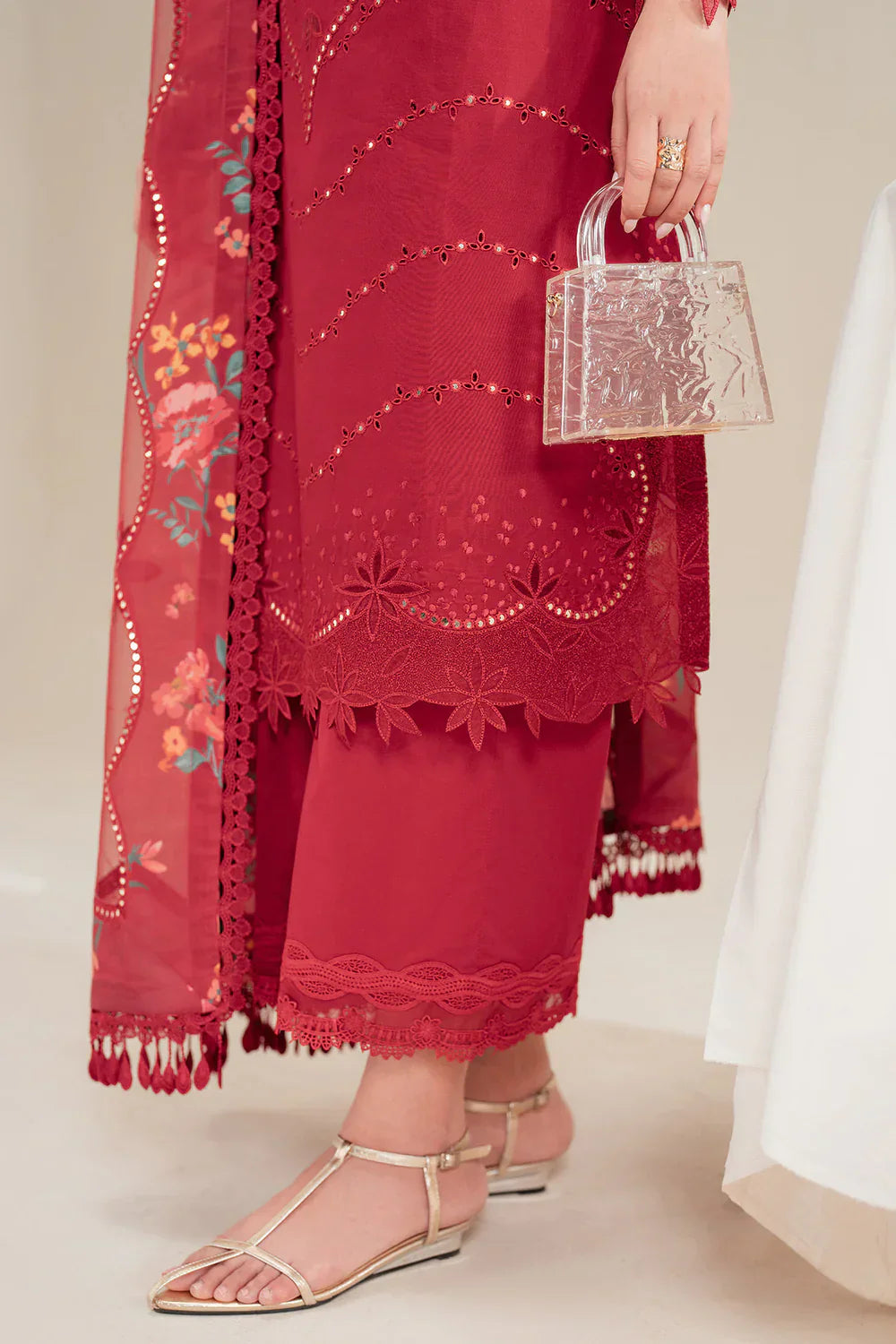 Jazmin | Iris EMBROIDERED LAWN IL'25-D03 - House Of Hania