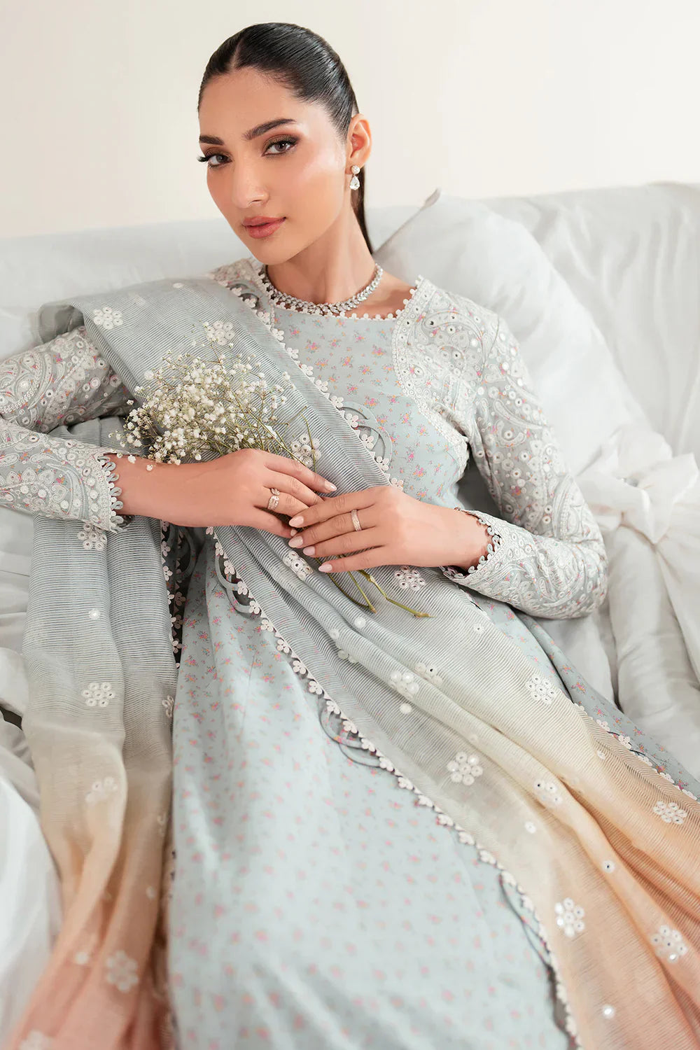 Jazmin | Iris EMBROIDERED LAWN IL'25-D04 - House Of Hania