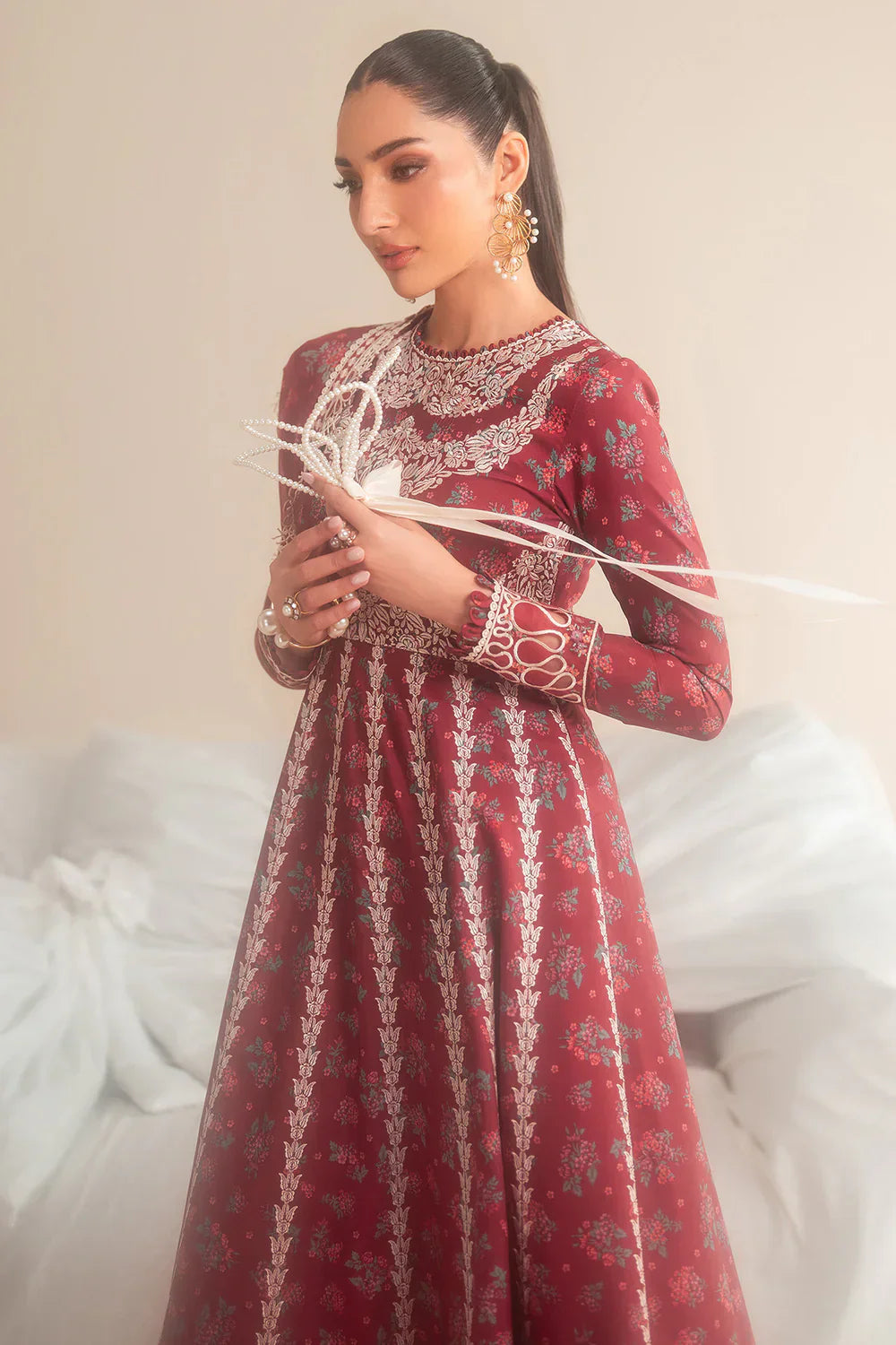 Jazmin | Iris EMBROIDERED LAWN IL'25-D08 - House Of Hania