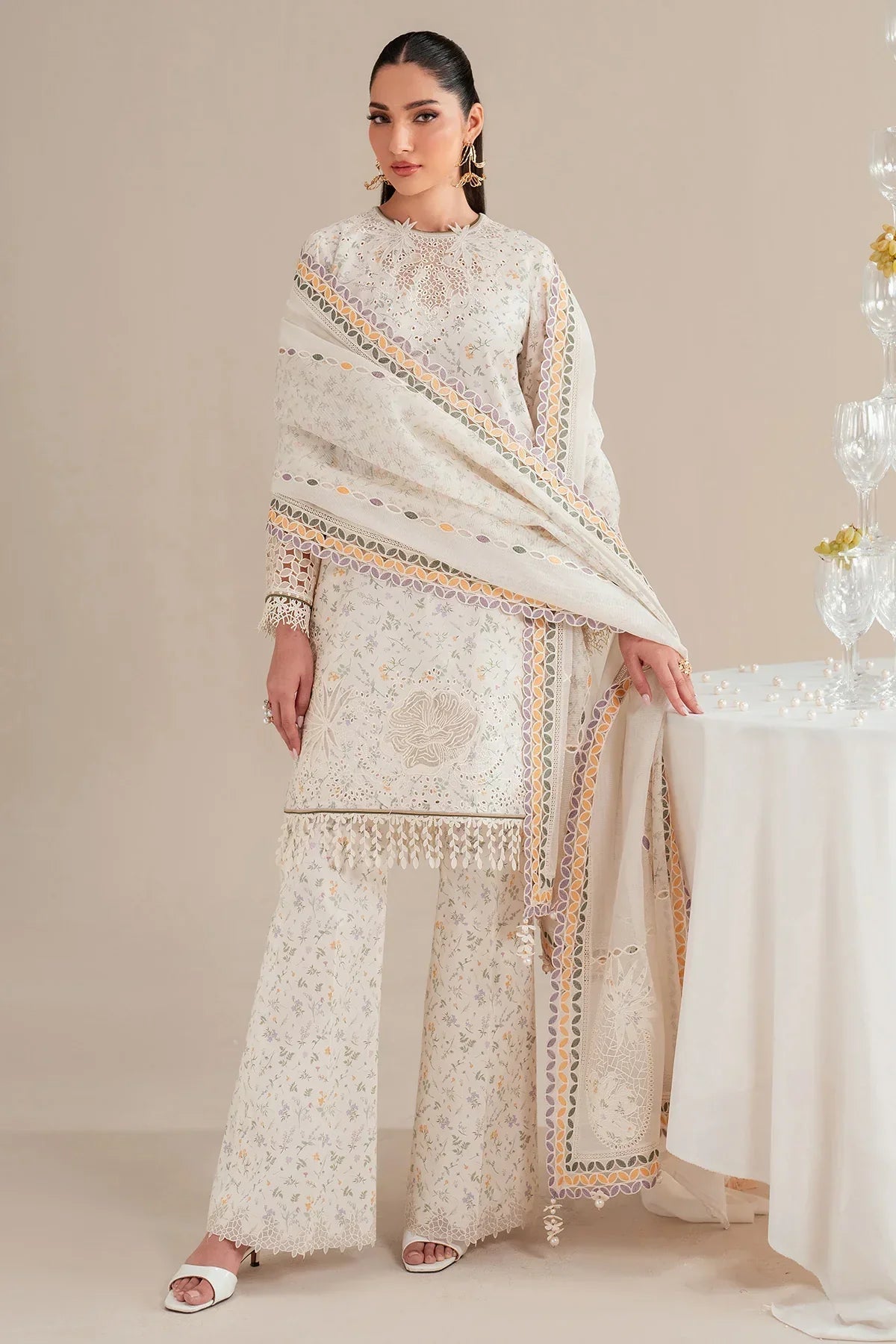 Jazmin | Iris EMBROIDERED LAWN IL'25-D09 - House Of Hania