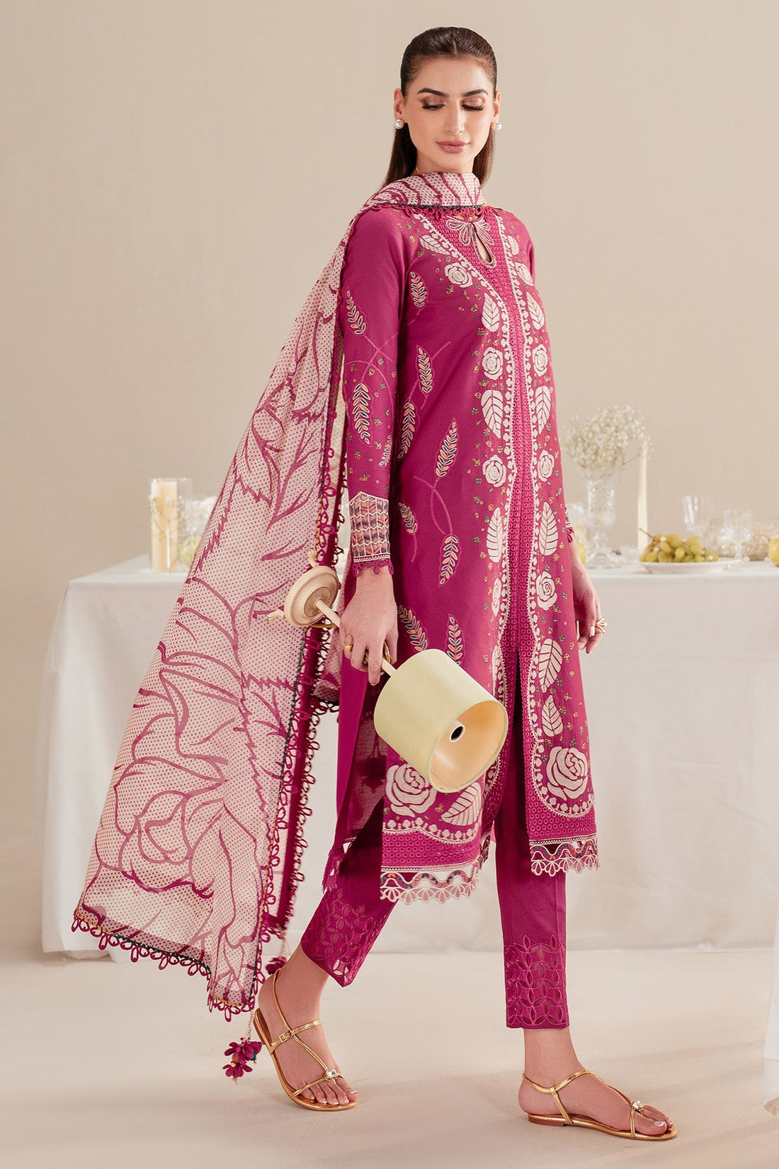 Jazmin | Iris Luxury Lawn 25 | IL'25-D05 - House Of Hania