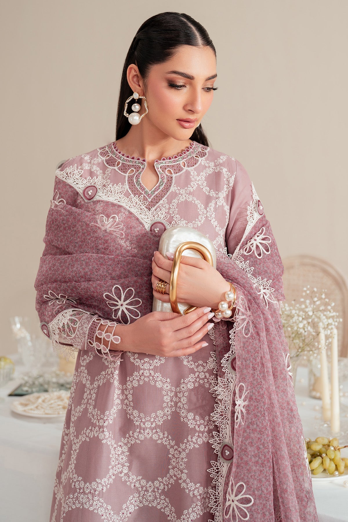 Jazmin | Iris Luxury Lawn 25 | IL'25-D10 - House Of Hania