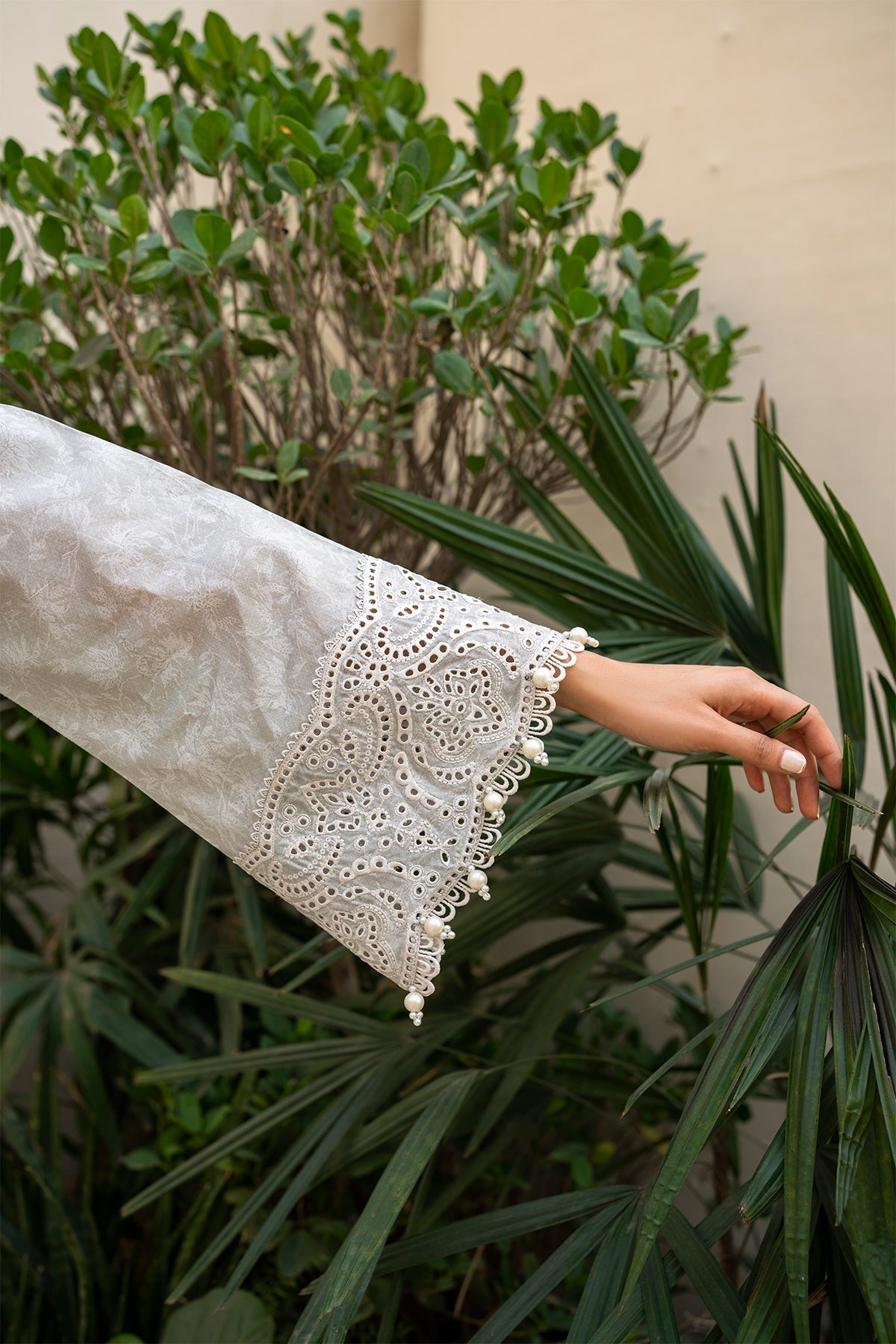 Jazmin | Irish Lawn SS 24 | D2 - House Of Hania