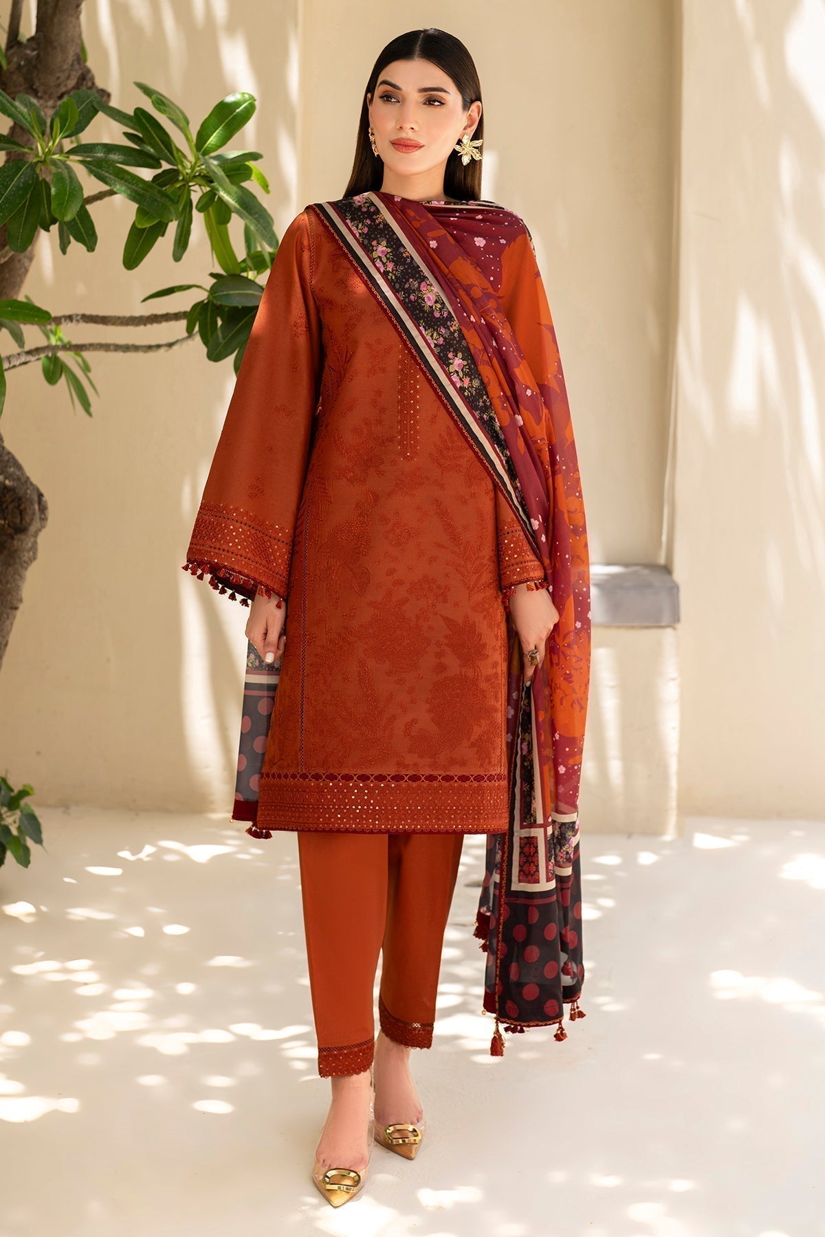 Jazmin | Irish Lawn SS 24 | D5 - House Of Hania