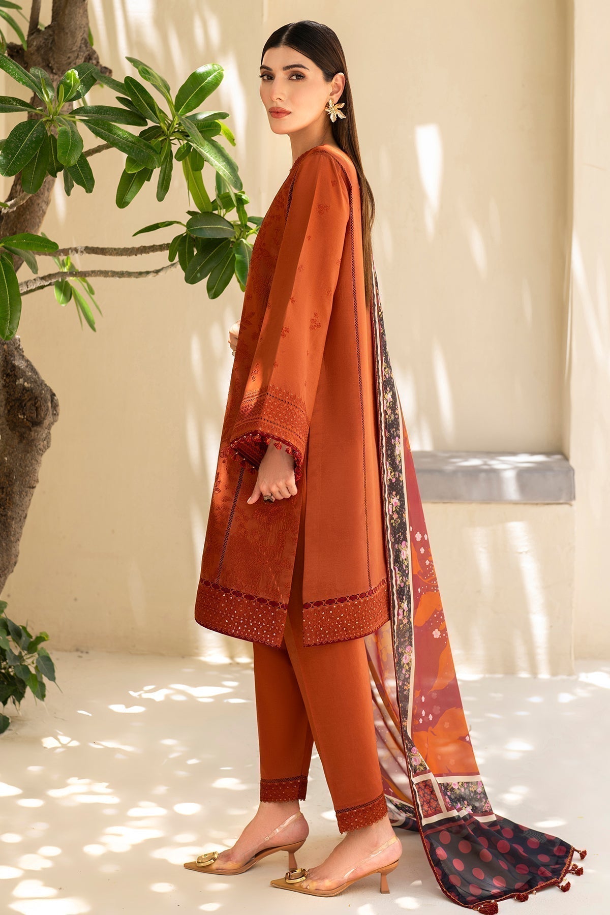 Jazmin | Irish Lawn SS 24 | D5 - House Of Hania