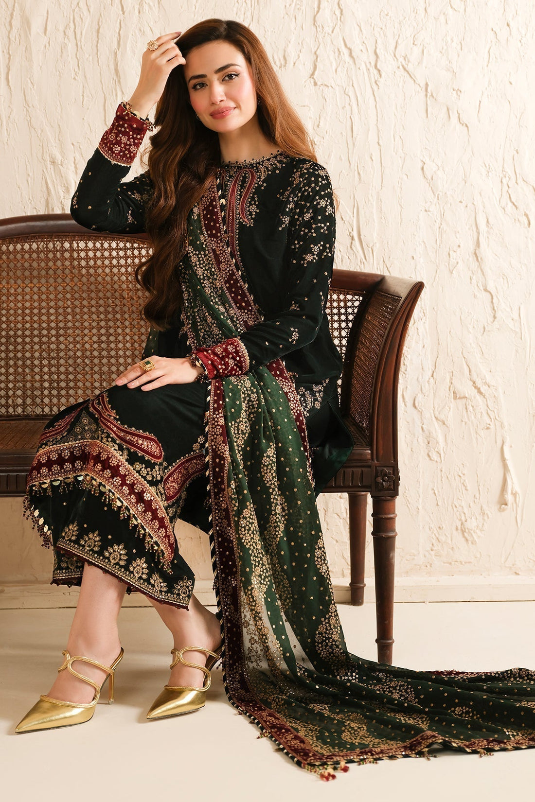 Jazmin | Velvet Edit 24 | Velvet Formal VF-2034 - House Of Hania