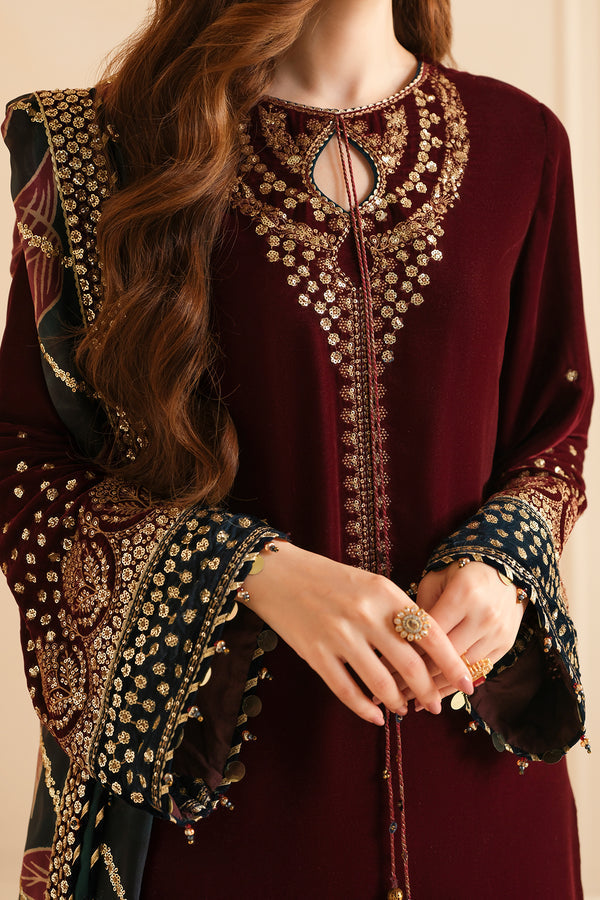 Jazmin | Velvet Edit 24 | Velvet Formal VF-2038 - House Of Hania
