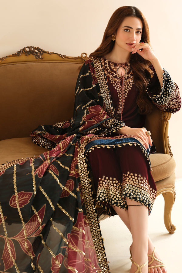Jazmin | Velvet Edit 24 | Velvet Formal VF-2038 - House Of Hania