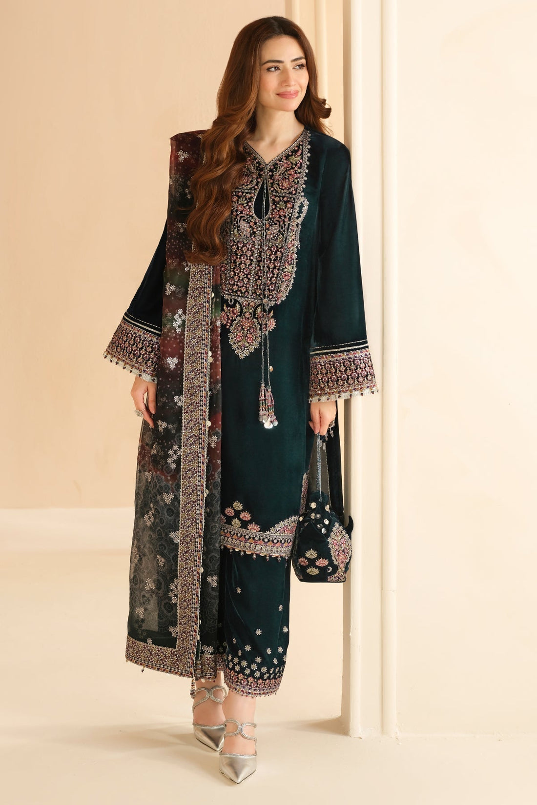 Jazmin | Velvet Edit 24 | Velvet Formal VF-2039 - House Of Hania