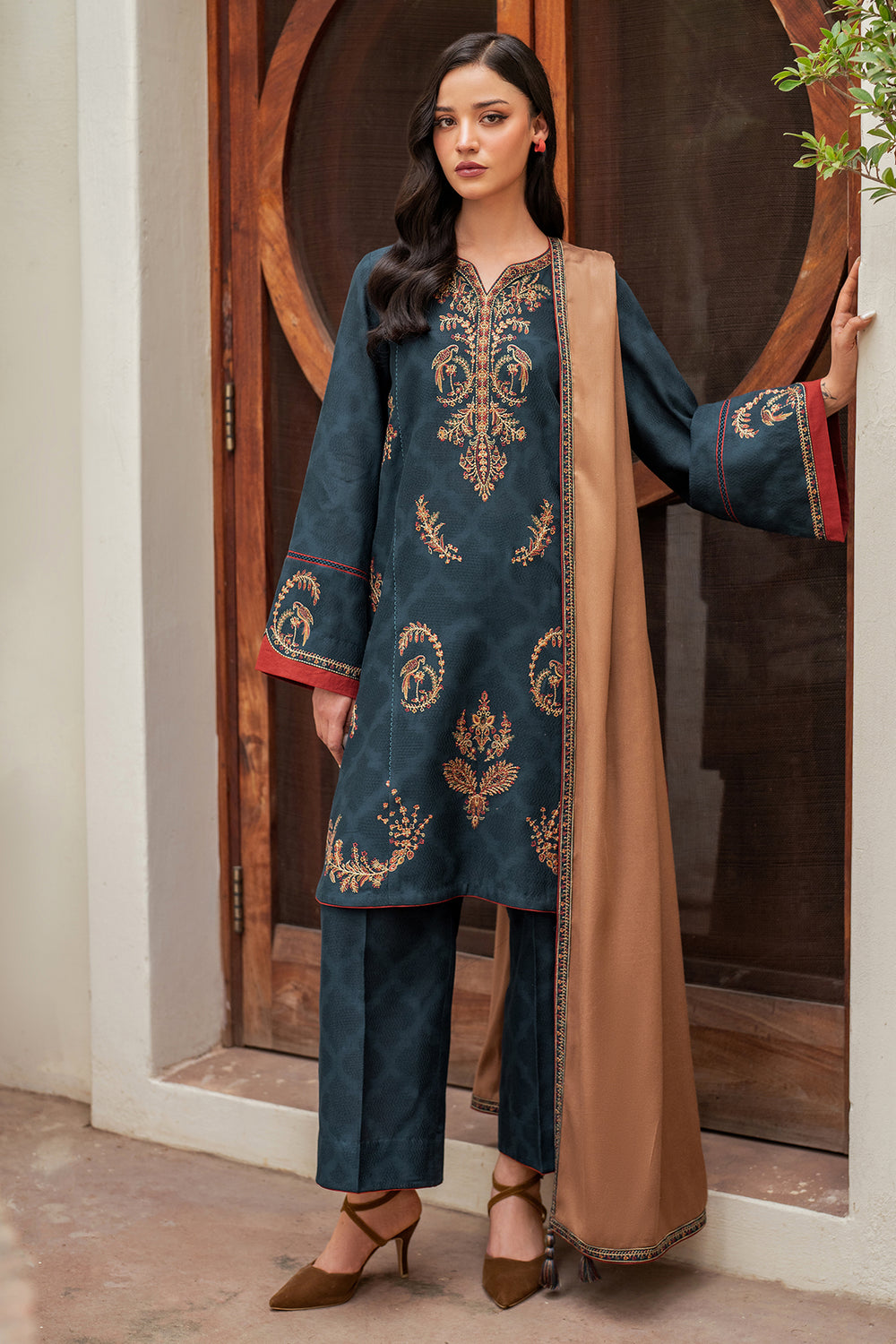 Jazmin | Winter Edition 24 | KHADDAR UW-0116 - House Of Hania