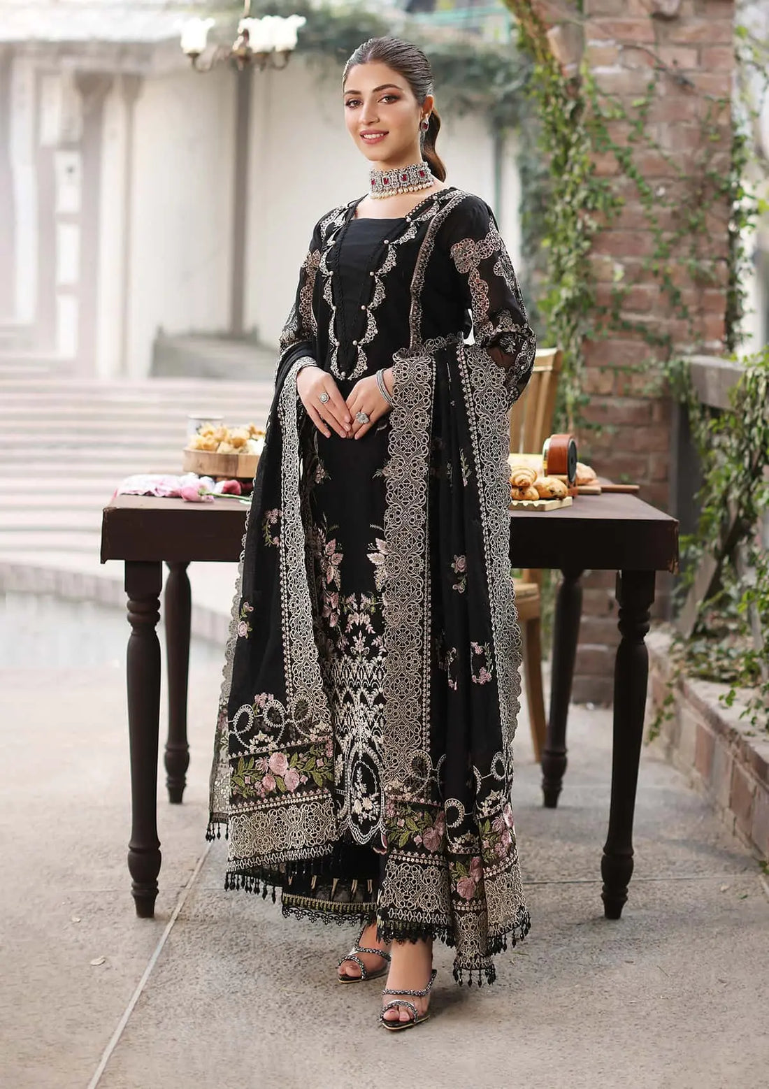 Kahf Premium | Festive Lawn 24 | KFL-06 NOOR - House Of Hania