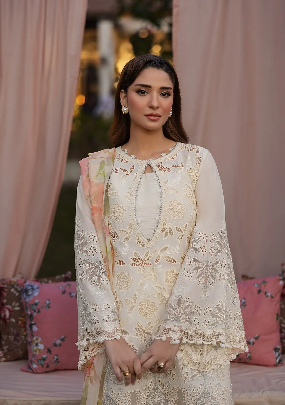 Kahf Premium | Luxury Lawn 25 | KLR-07 Miriam - House Of Hania