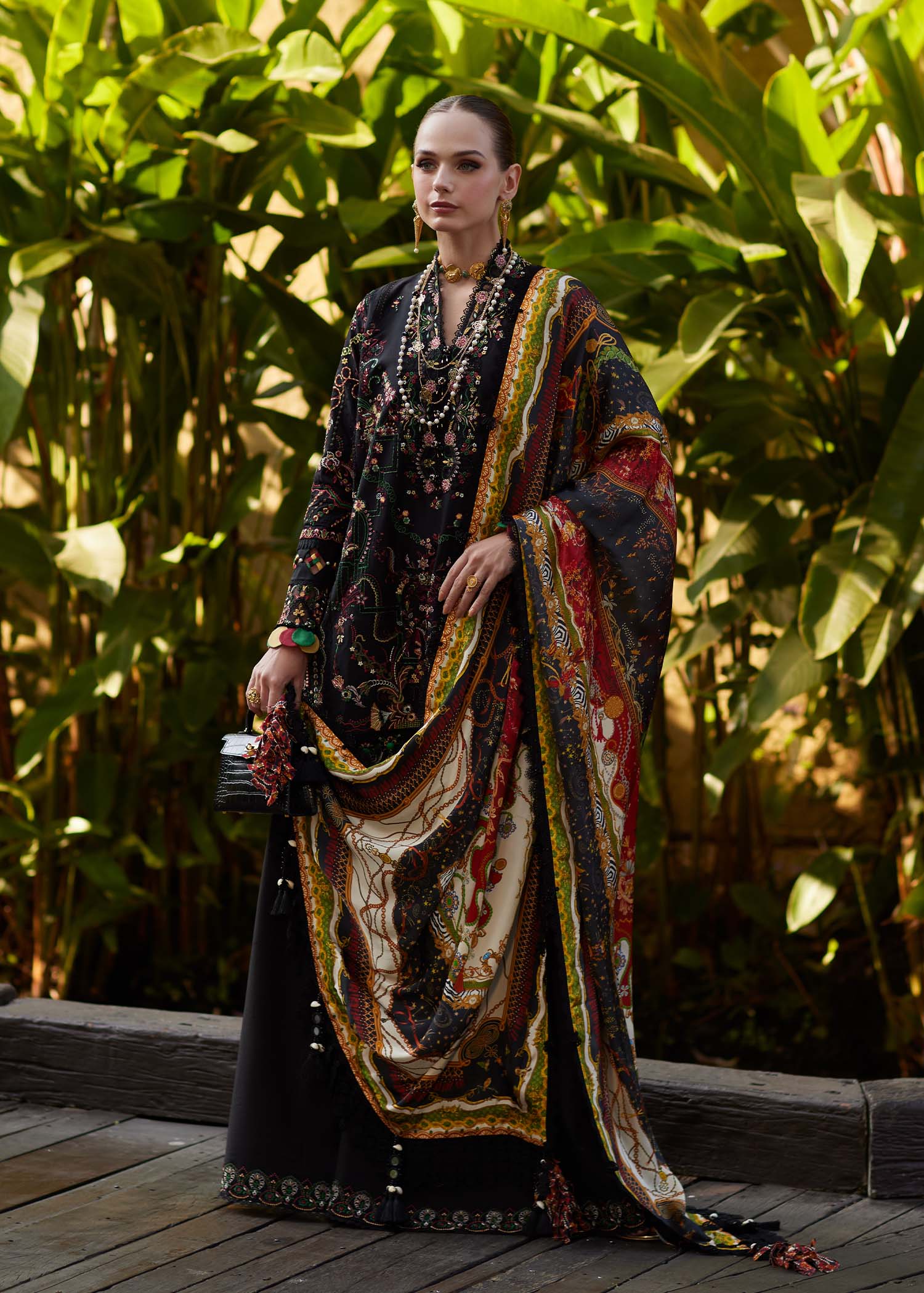 Kanwal Malik | Ariya Luxury Lawn'26 | Zaria - House Of Hania