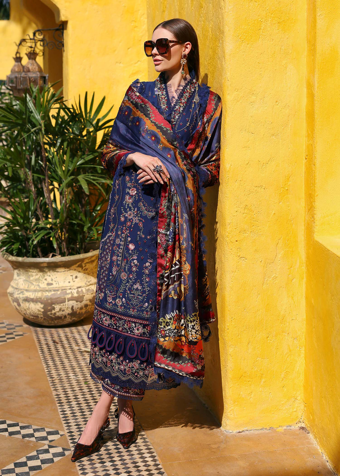 Kanwal Malik | Elysia Luxury Lawn 25 | Azure - House Of Hania