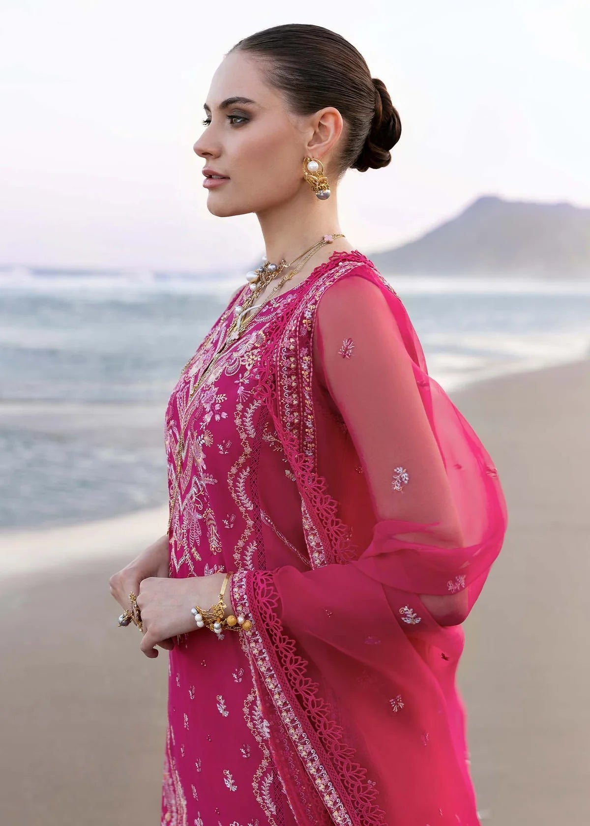 Kanwal Malik | Elysia Luxury Lawn 25 | Evaline - House Of Hania