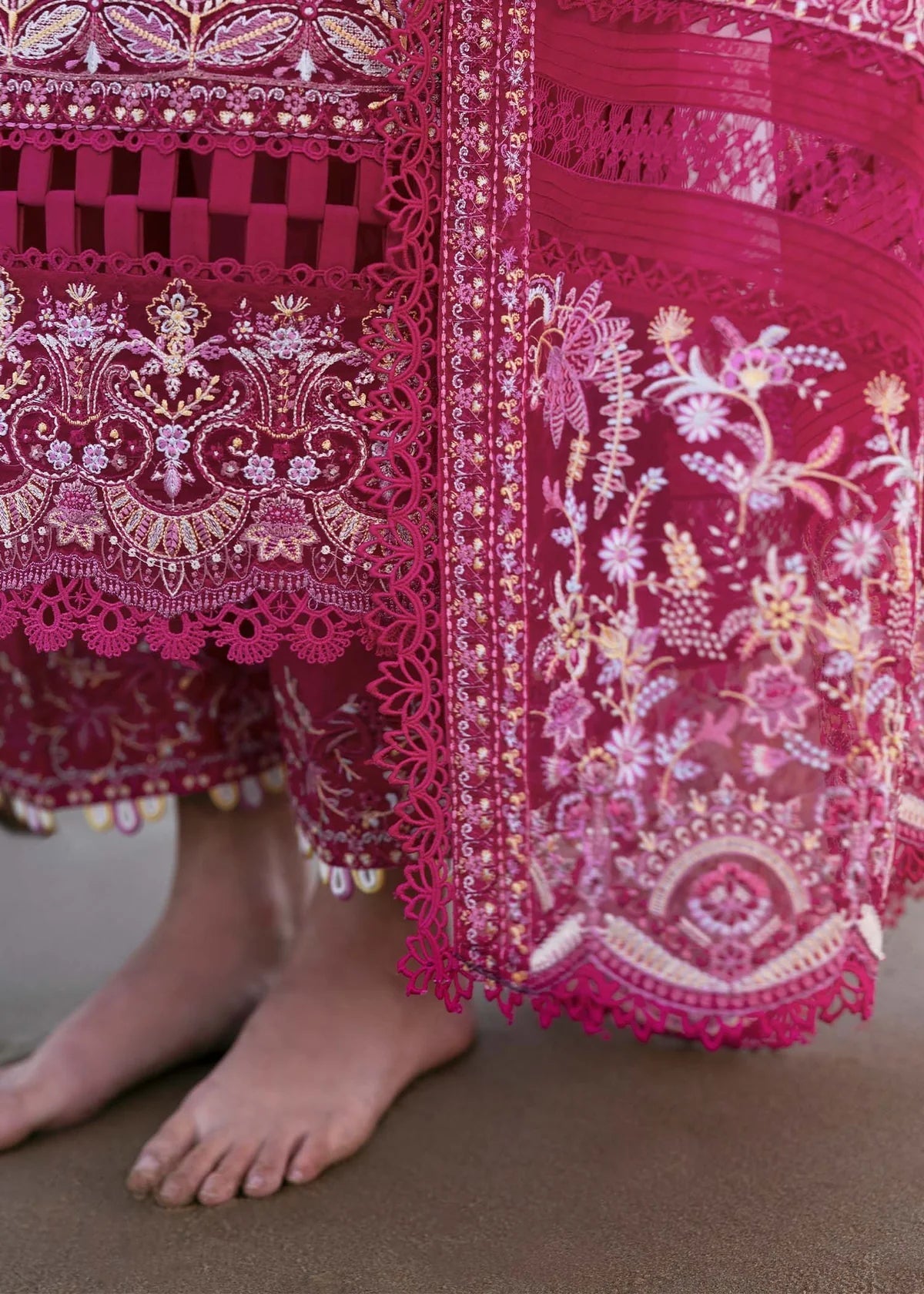 Kanwal Malik | Elysia Luxury Lawn 25 | Evaline - House Of Hania