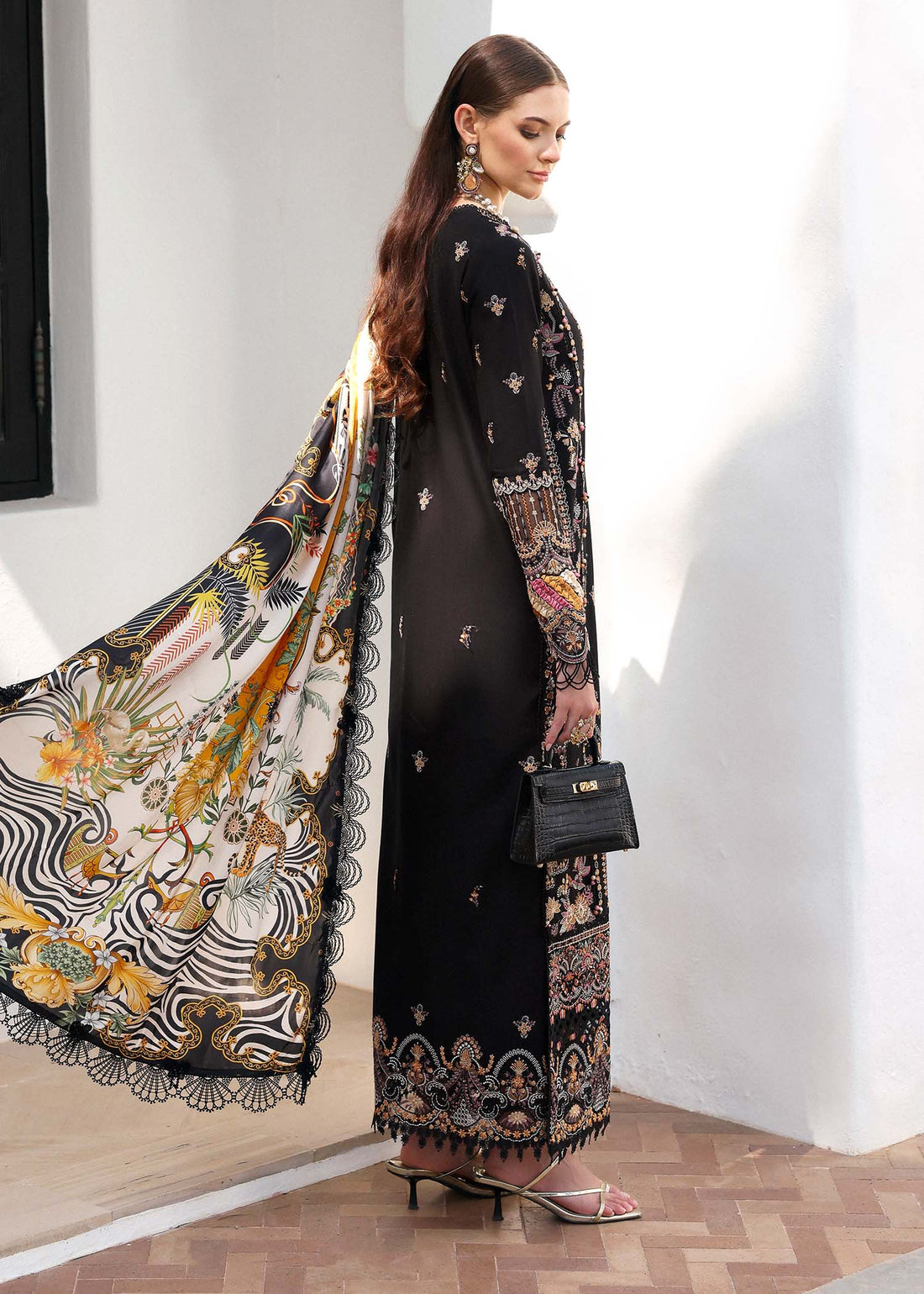 Kanwal Malik | Elysia Luxury Lawn 25 | Noire - House Of Hania
