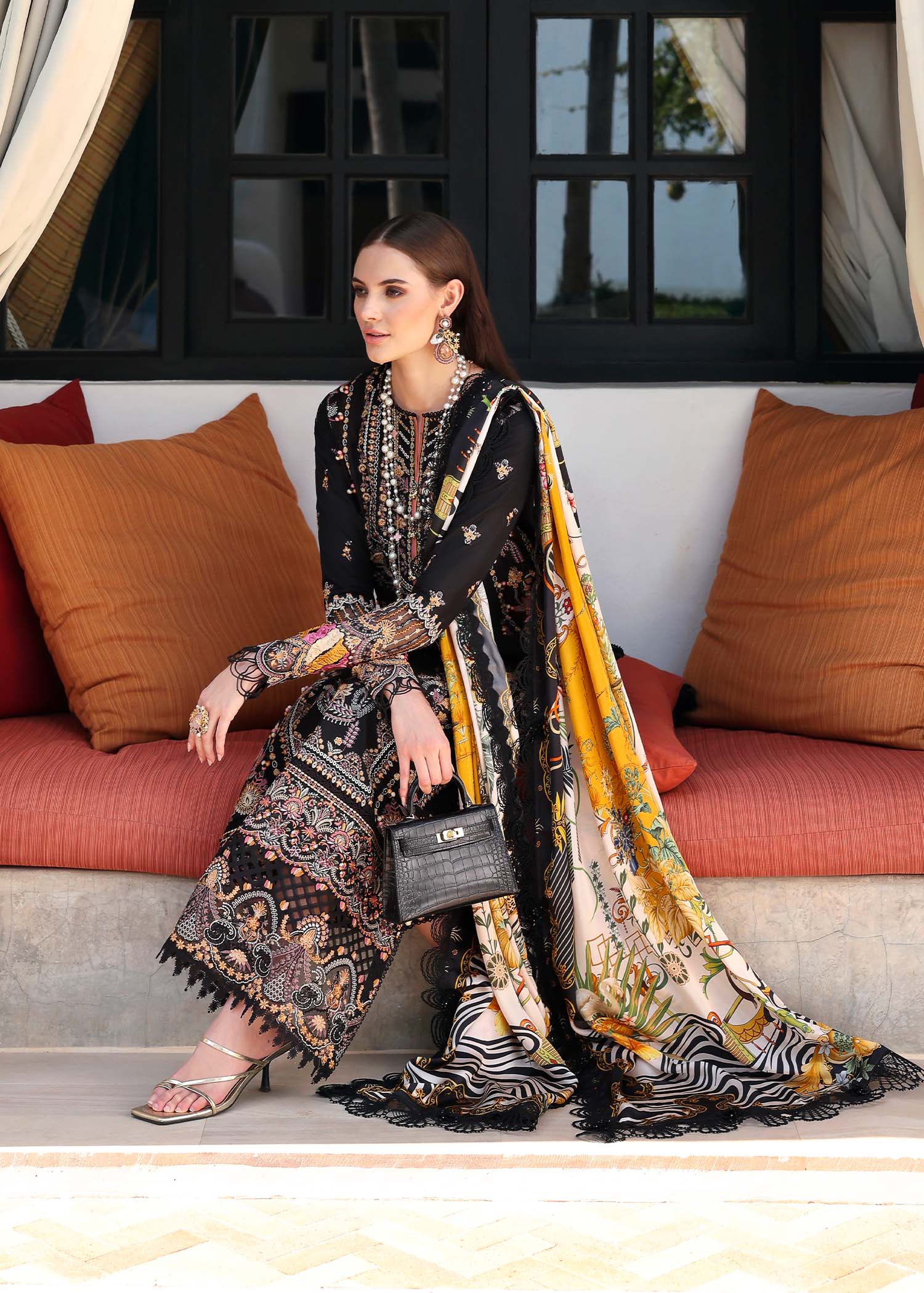 Kanwal Malik | Elysia Luxury Lawn 25 | Noire - House Of Hania