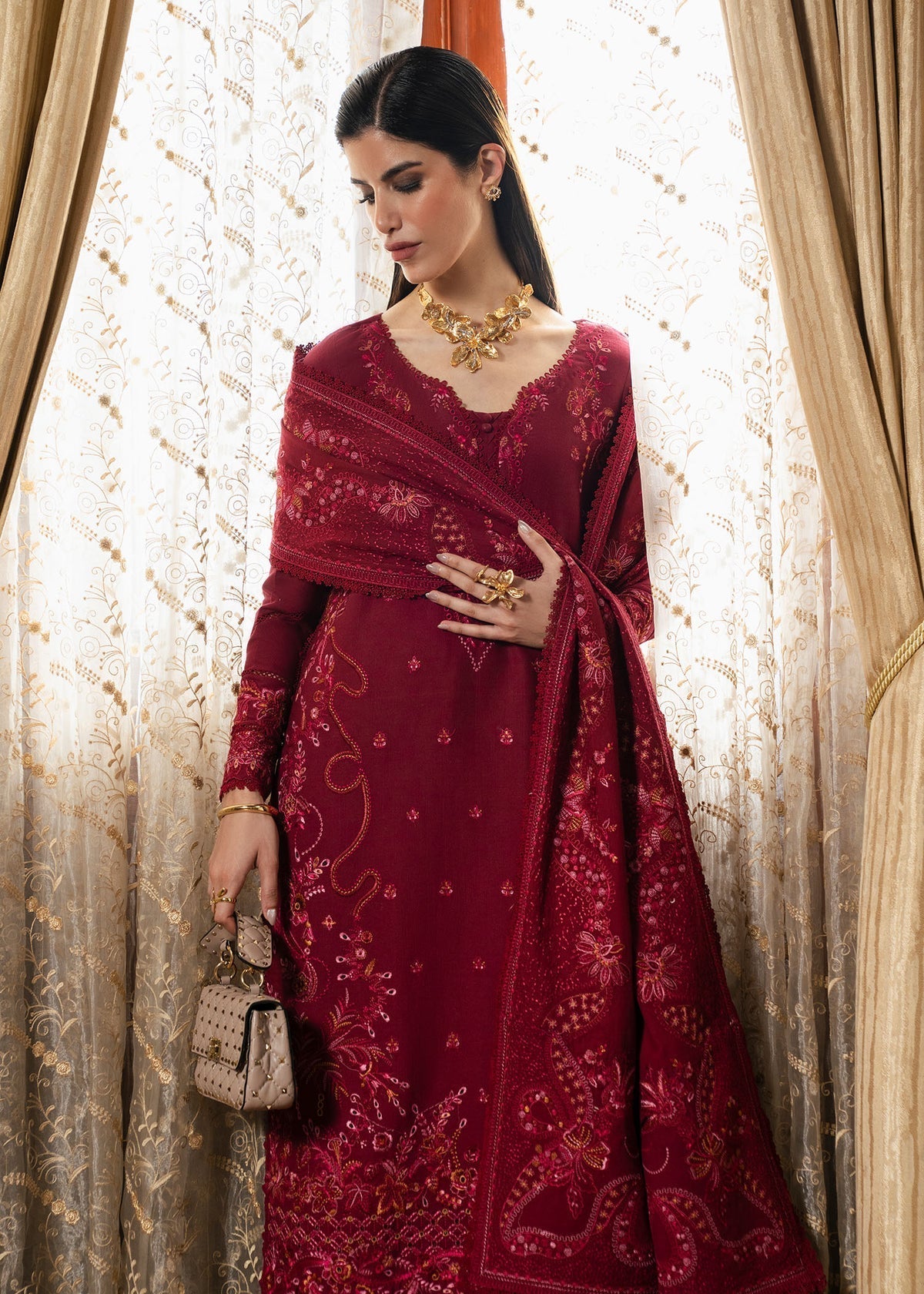 Kanwal Malik | Gulana Winter 25 | Gulerana - House Of Hania